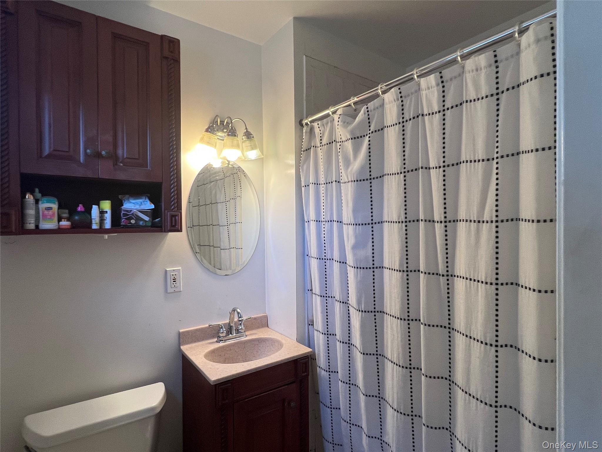 43 Rush Street, Port Jefferson Station, NY 11776