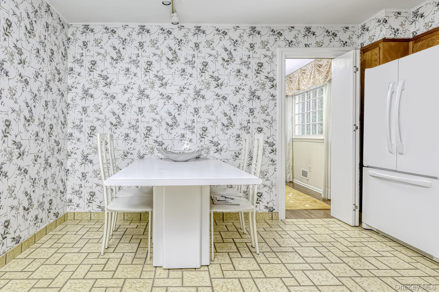 3 Macintosh Lane, Monsey, NY 10952