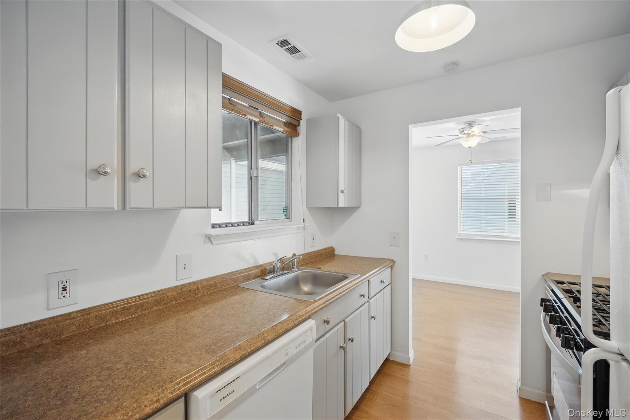 201 Commons Way Unit E, Fishkill, NY 12524