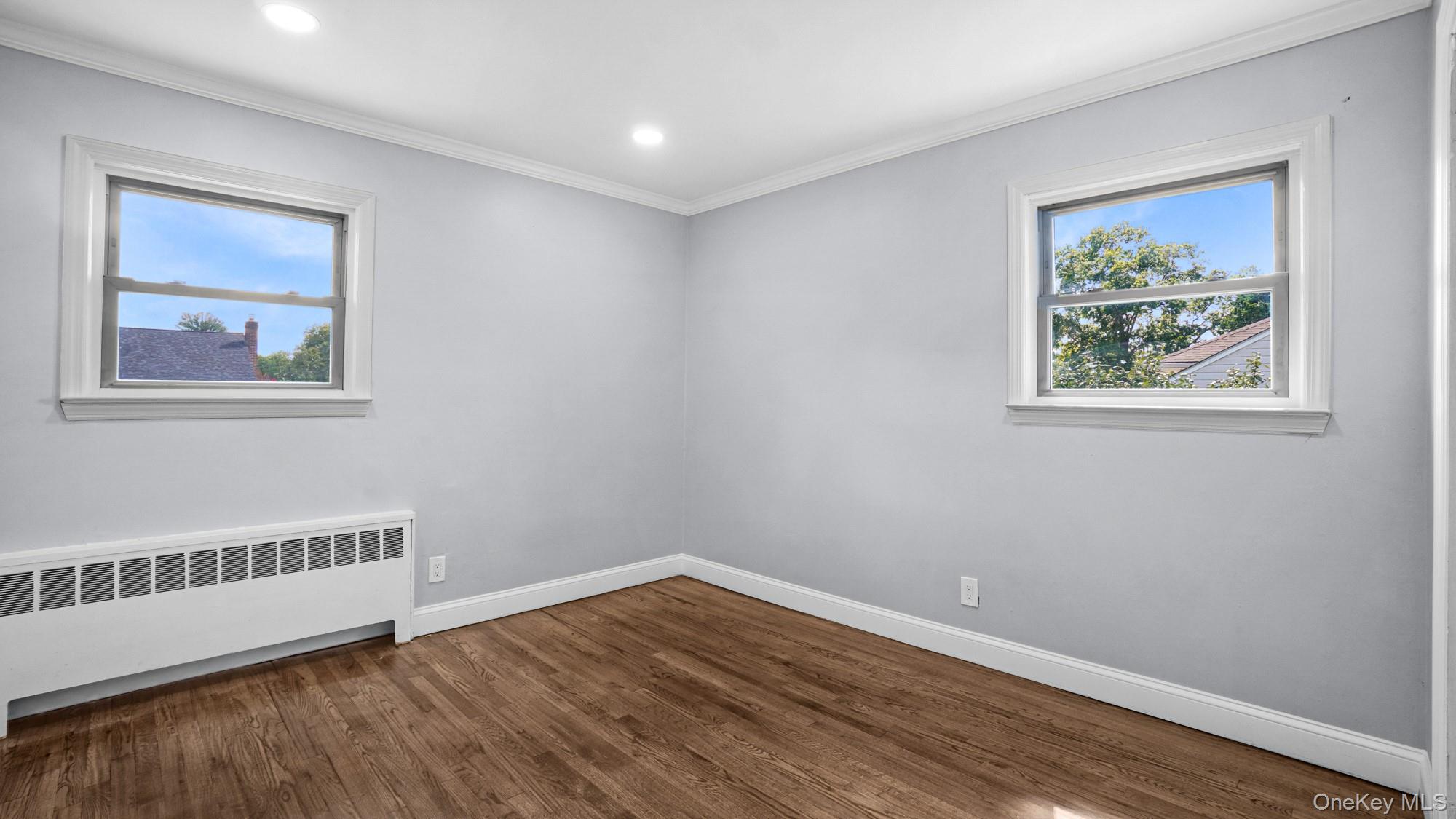 827 Eastfield Road, Westbury, NY 11590