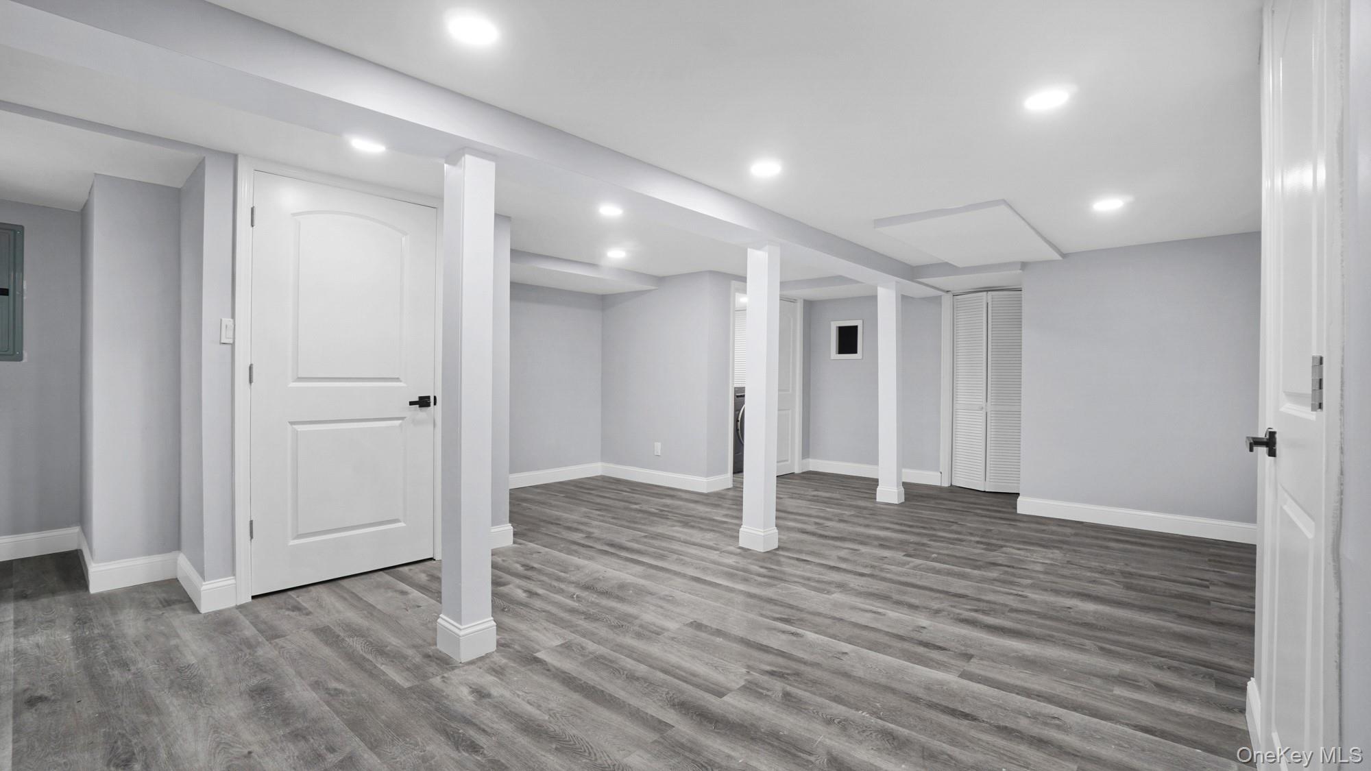 827 Eastfield Road, Westbury, NY 11590