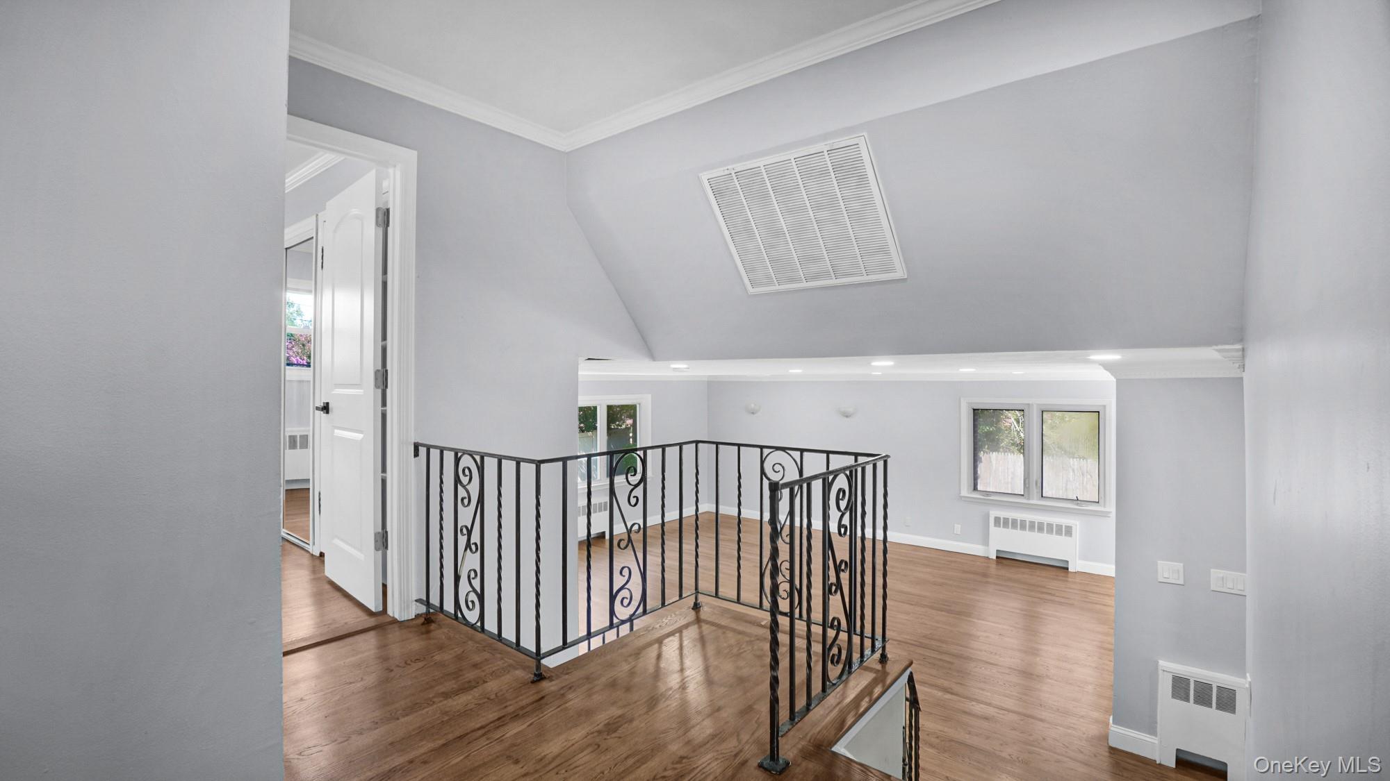 827 Eastfield Road, Westbury, NY 11590