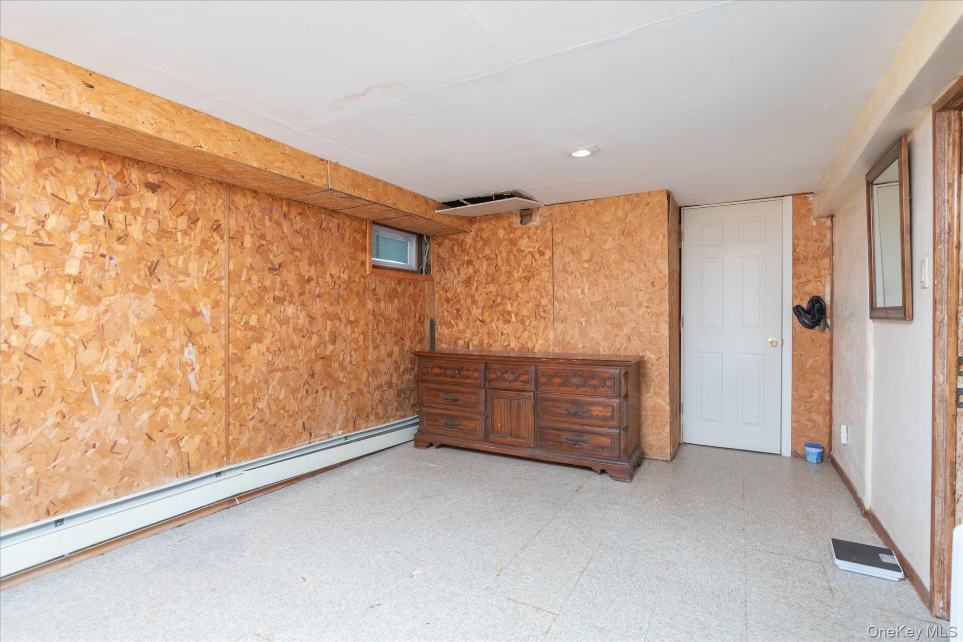 472 Emerson Street, Uniondale, NY 11553