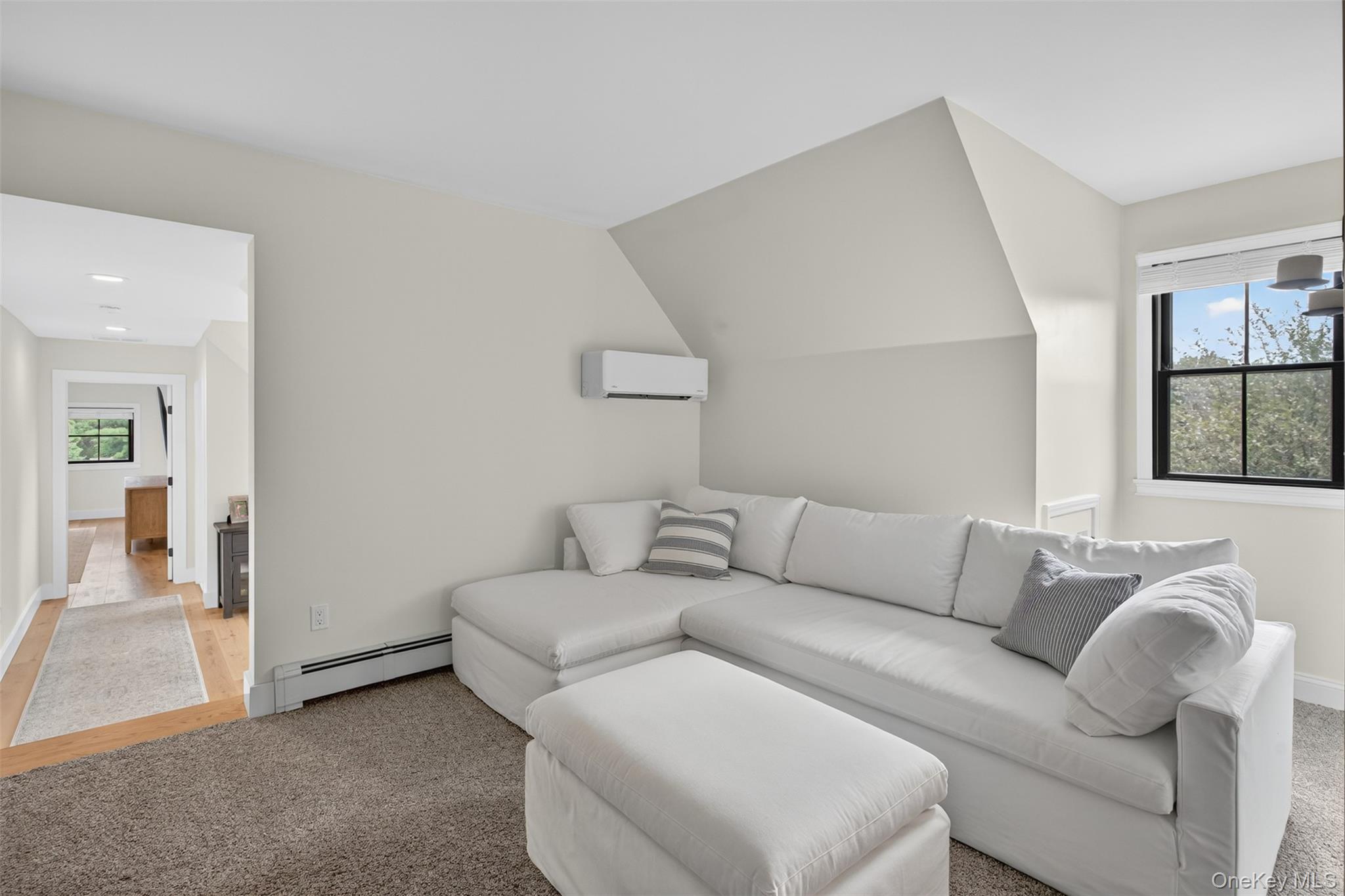 1 Janine Place, Highland, NY 12528