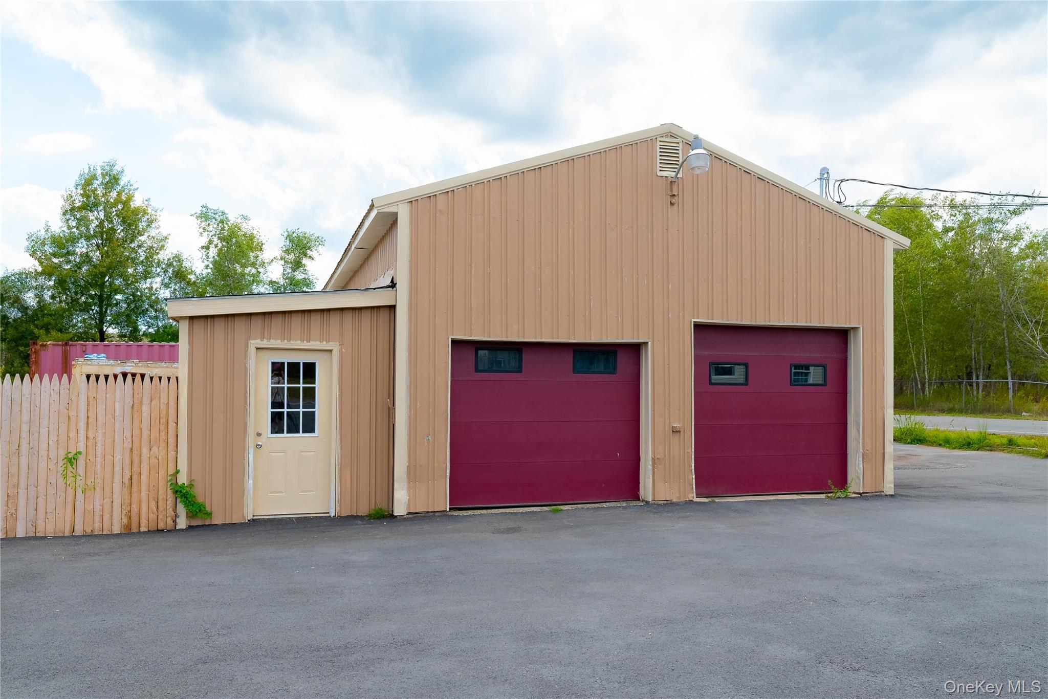 193 E Broadway # B, Monticello, NY 12701