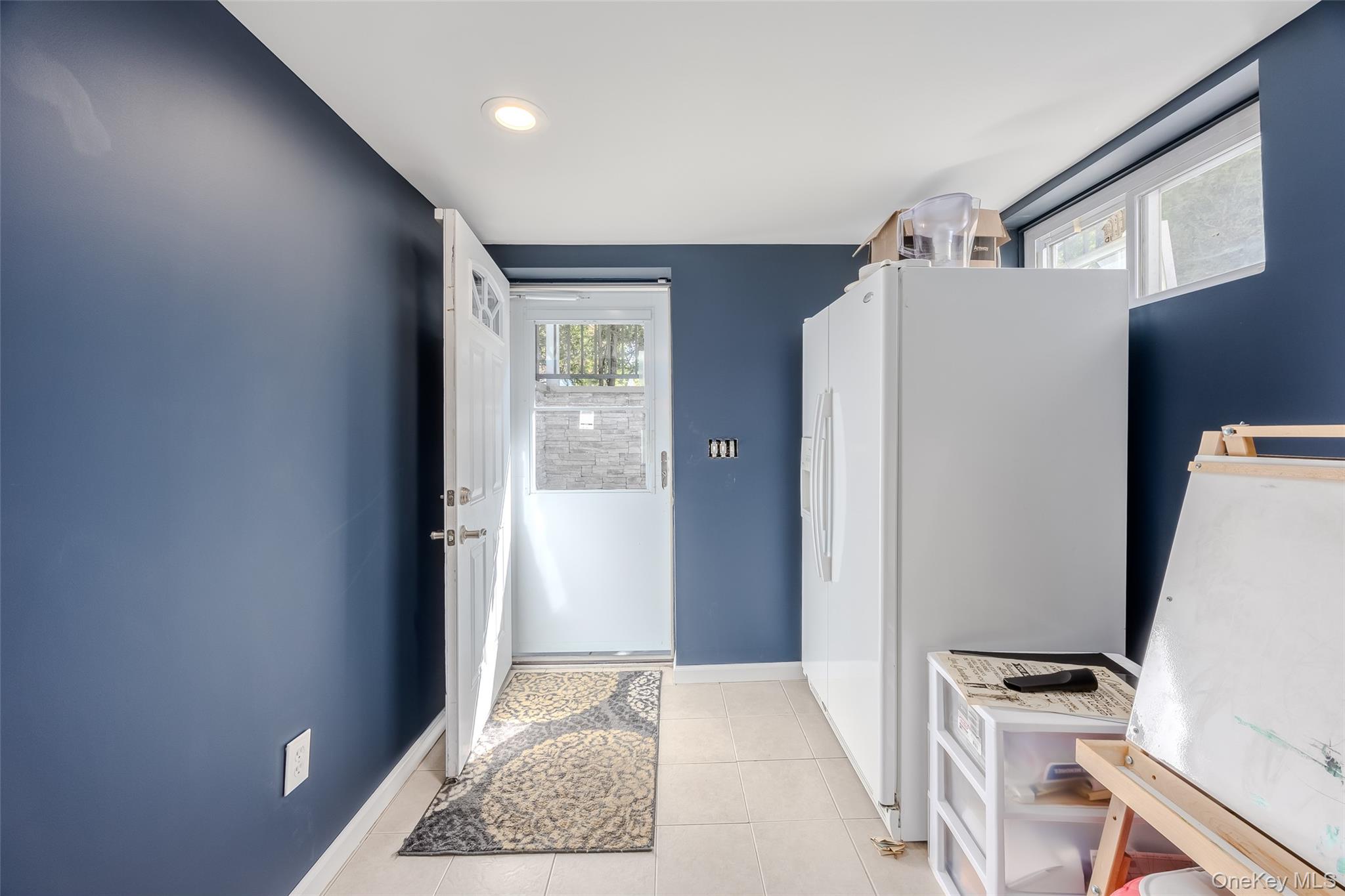 42 Revilo Avenue, Shirley, NY 11967