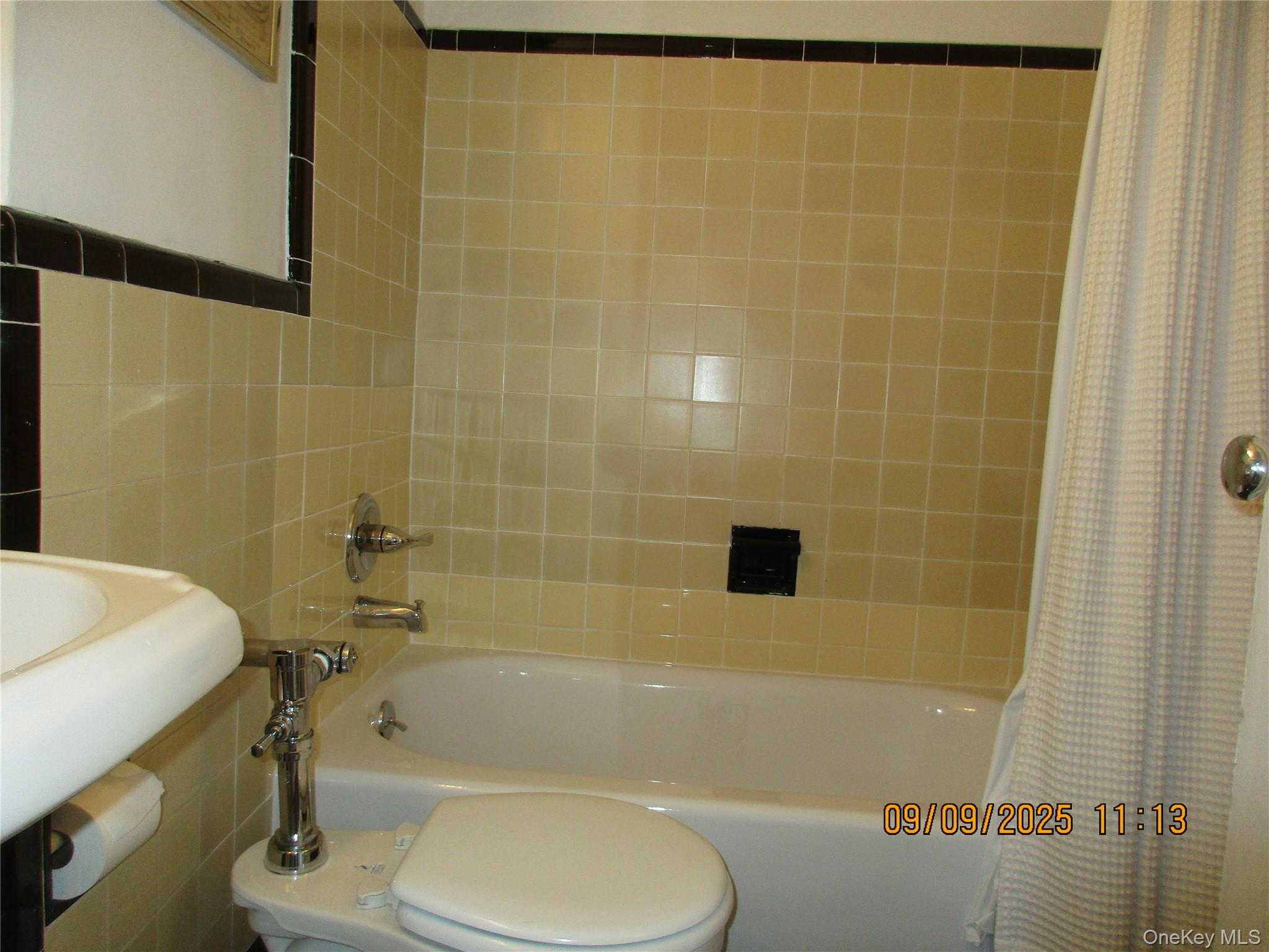 20 Continental Avenue # 6L, Forest Hills, NY 11375