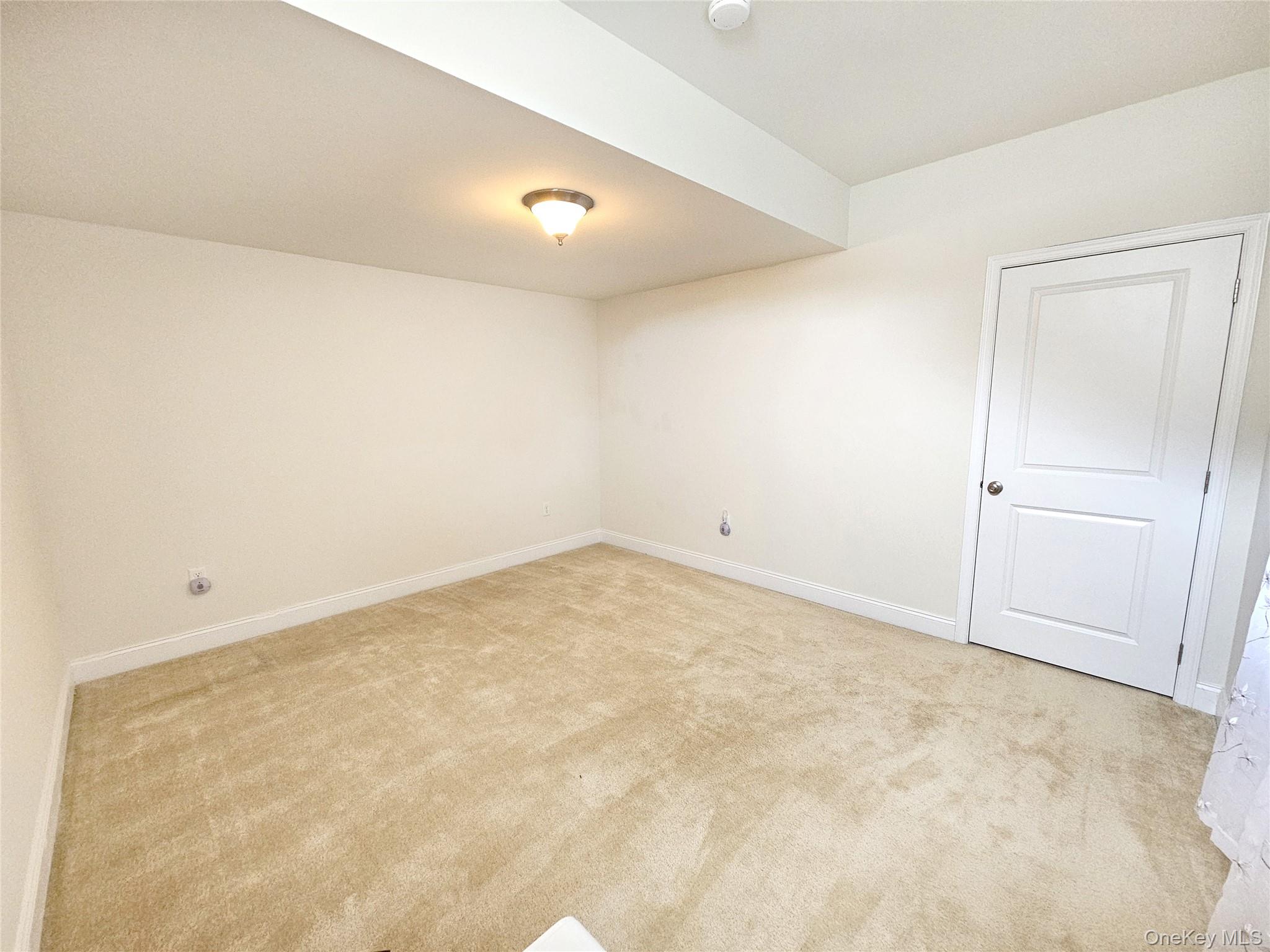 14 Chestnut Street, Hopewell Junction, NY 12533