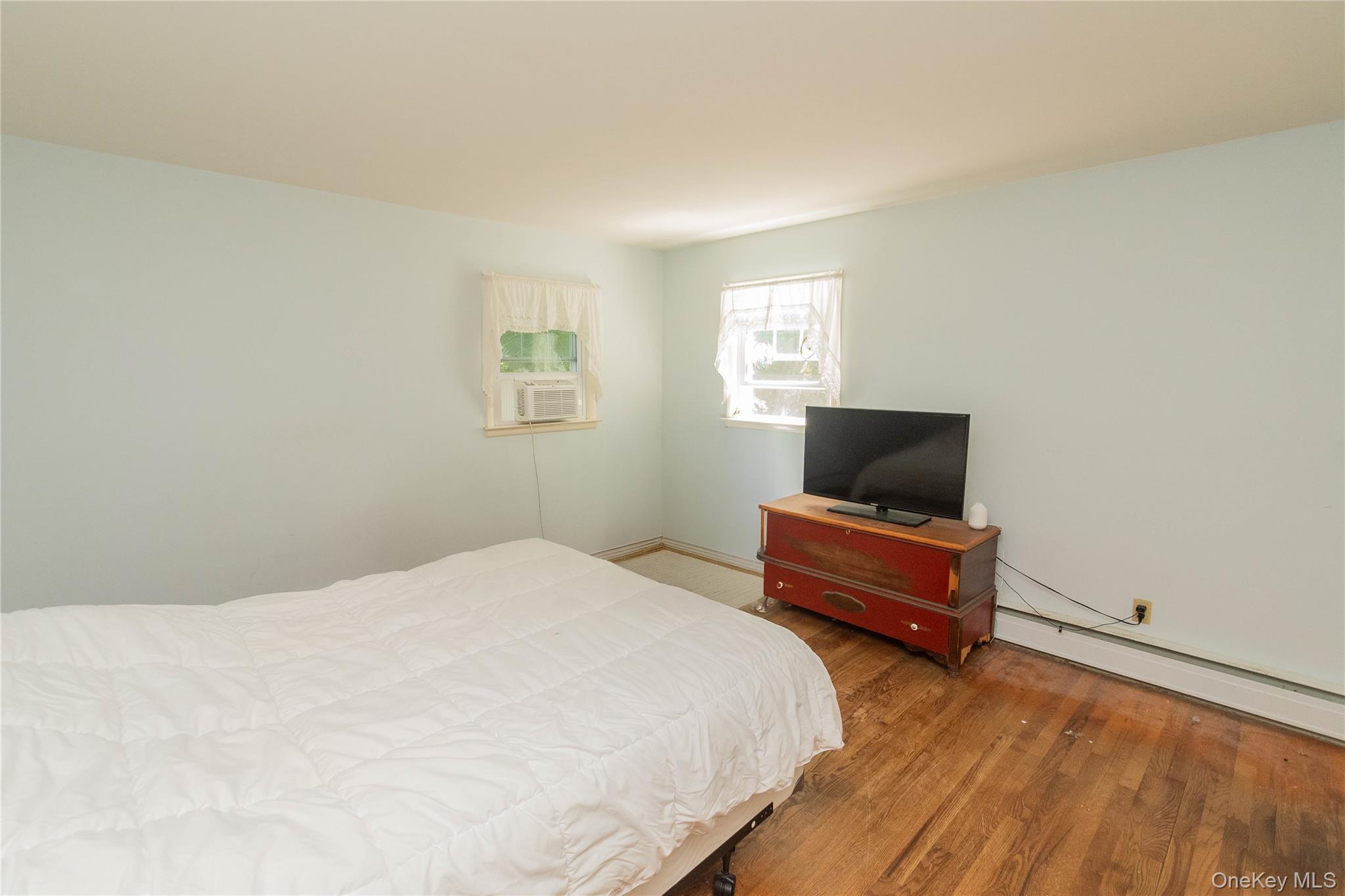 513 Roberts Court, Hurley, NY 12443