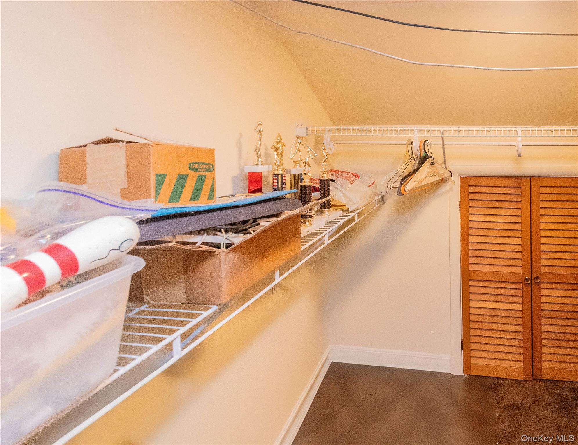 513 Roberts Court, Hurley, NY 12443