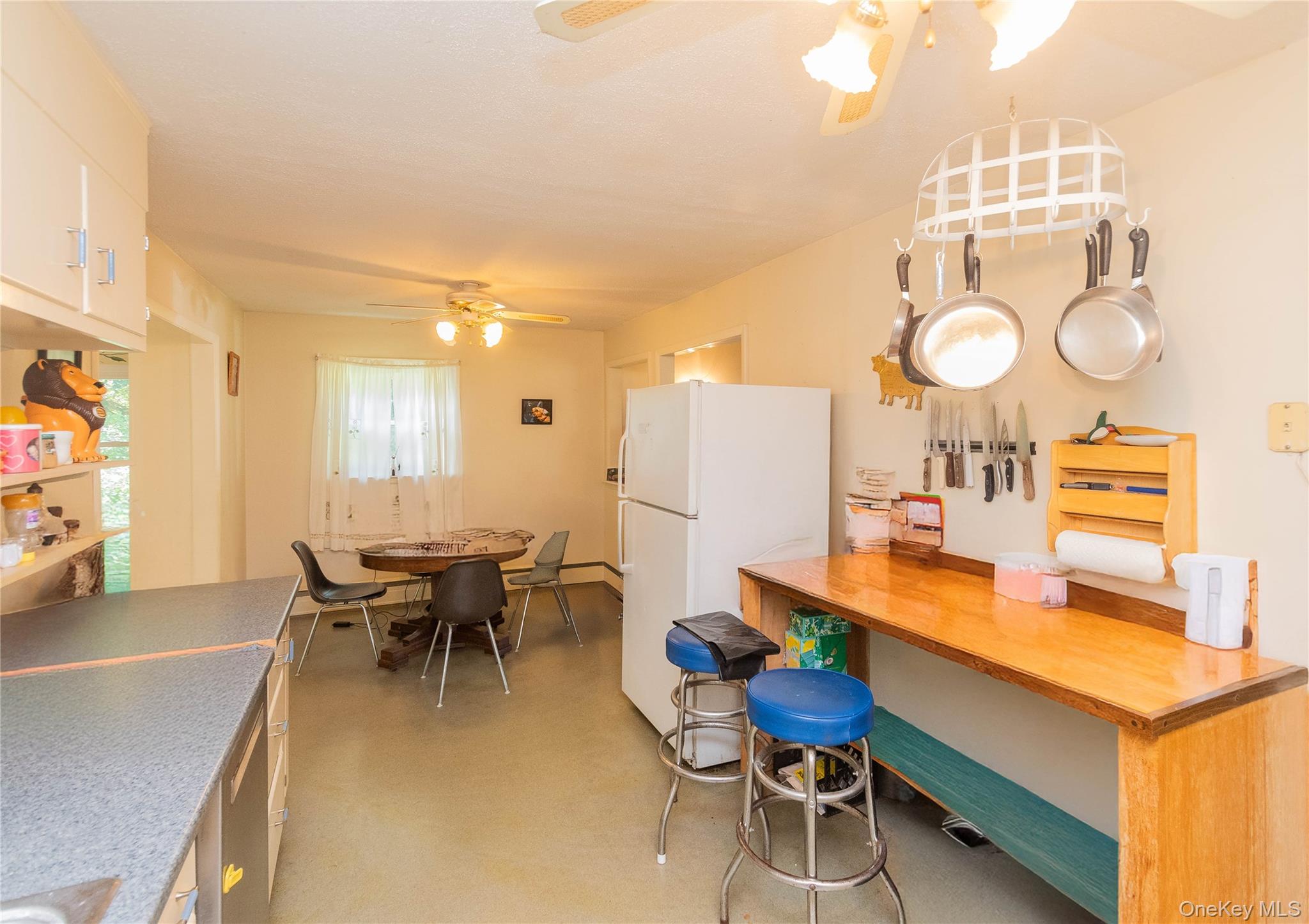 513 Roberts Court, Hurley, NY 12443