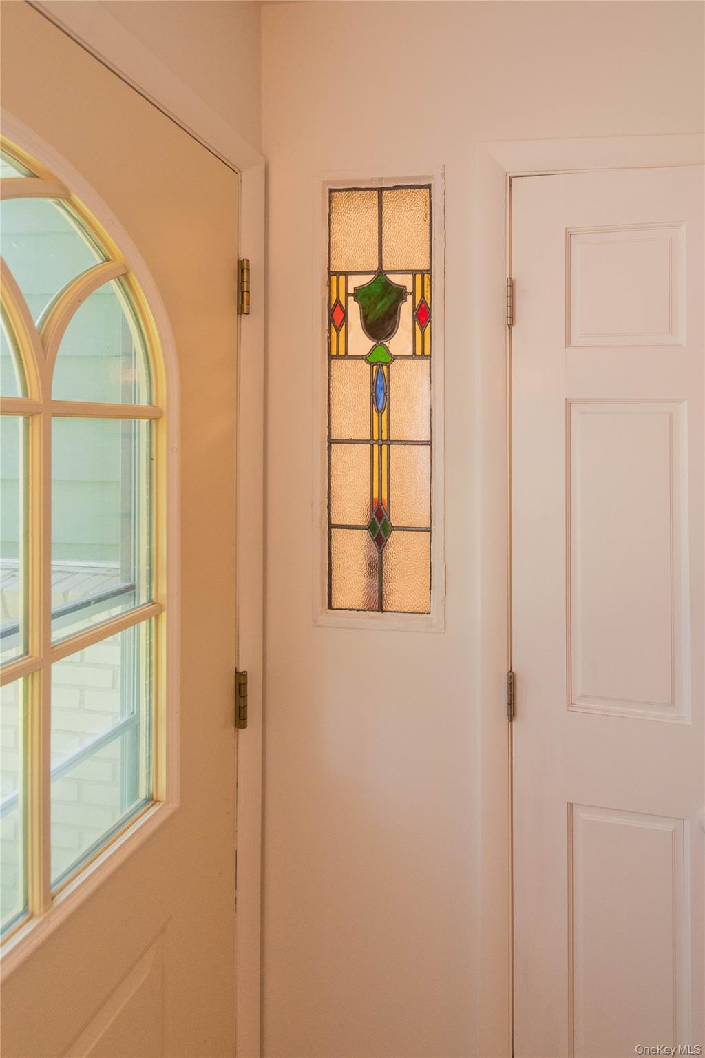 513 Roberts Court, Hurley, NY 12443