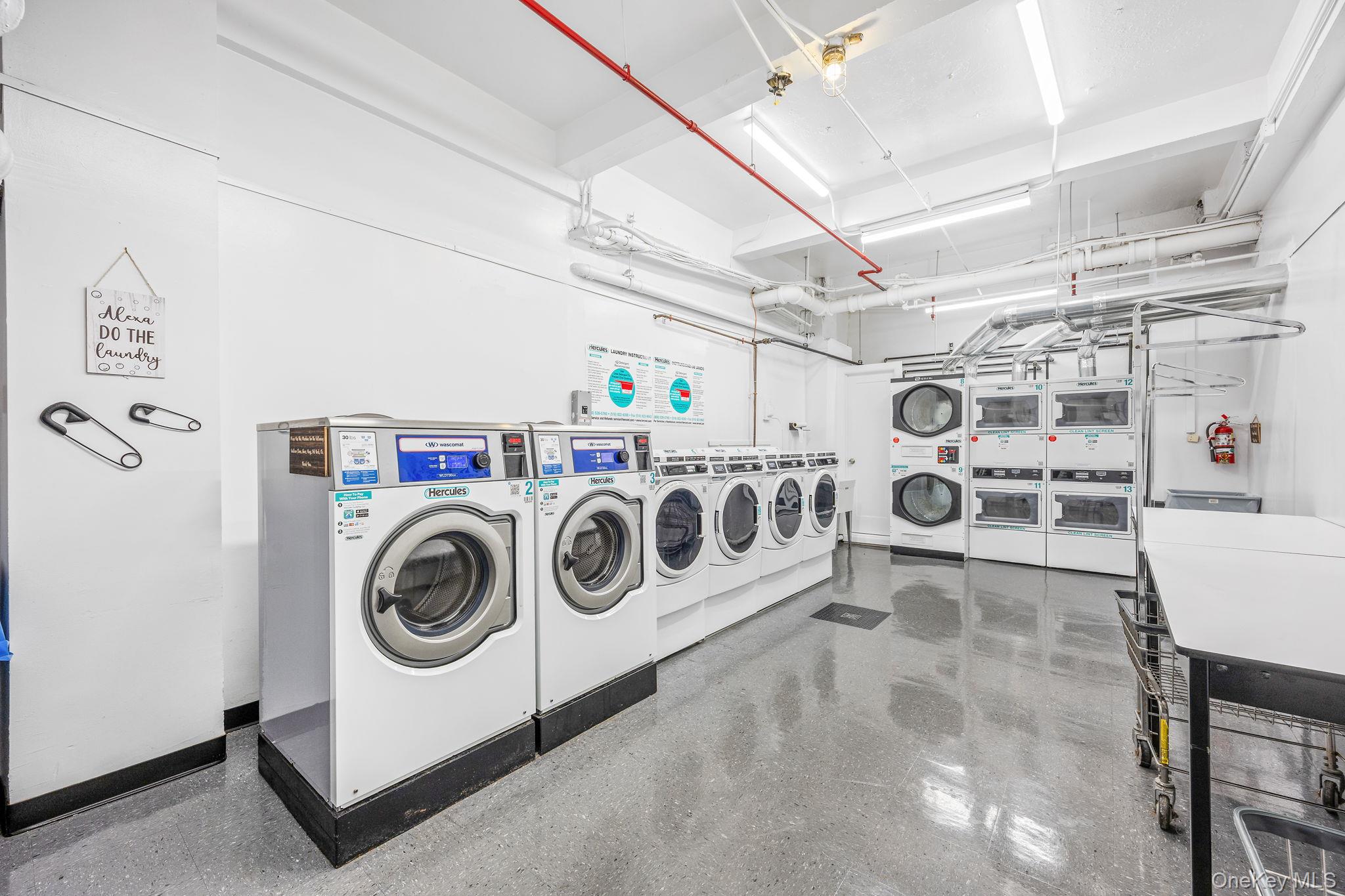 20 continental Avenue # 2R, Forest Hills, NY 11375