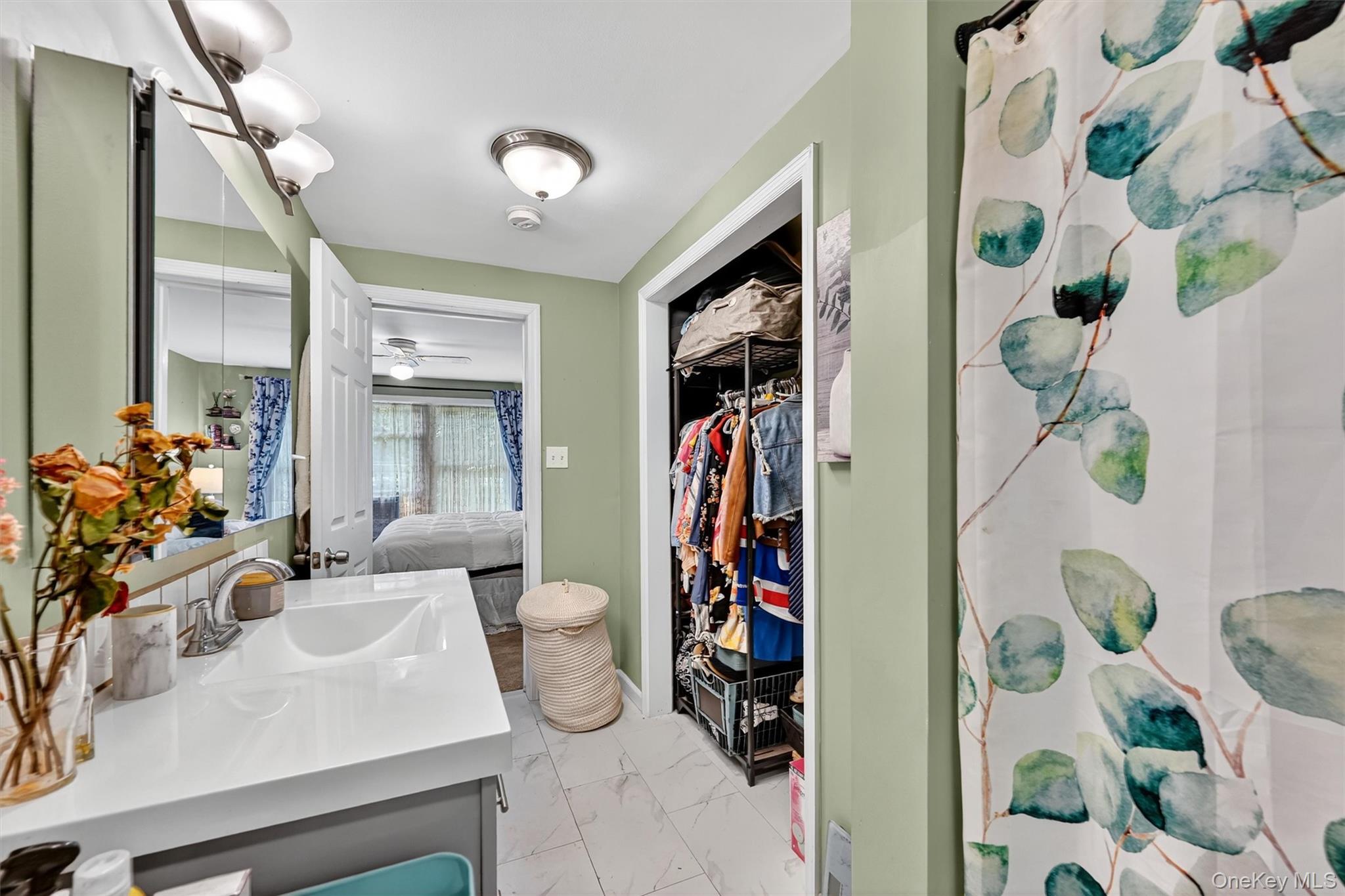 6 Tice Lane, Middletown, NY 10941