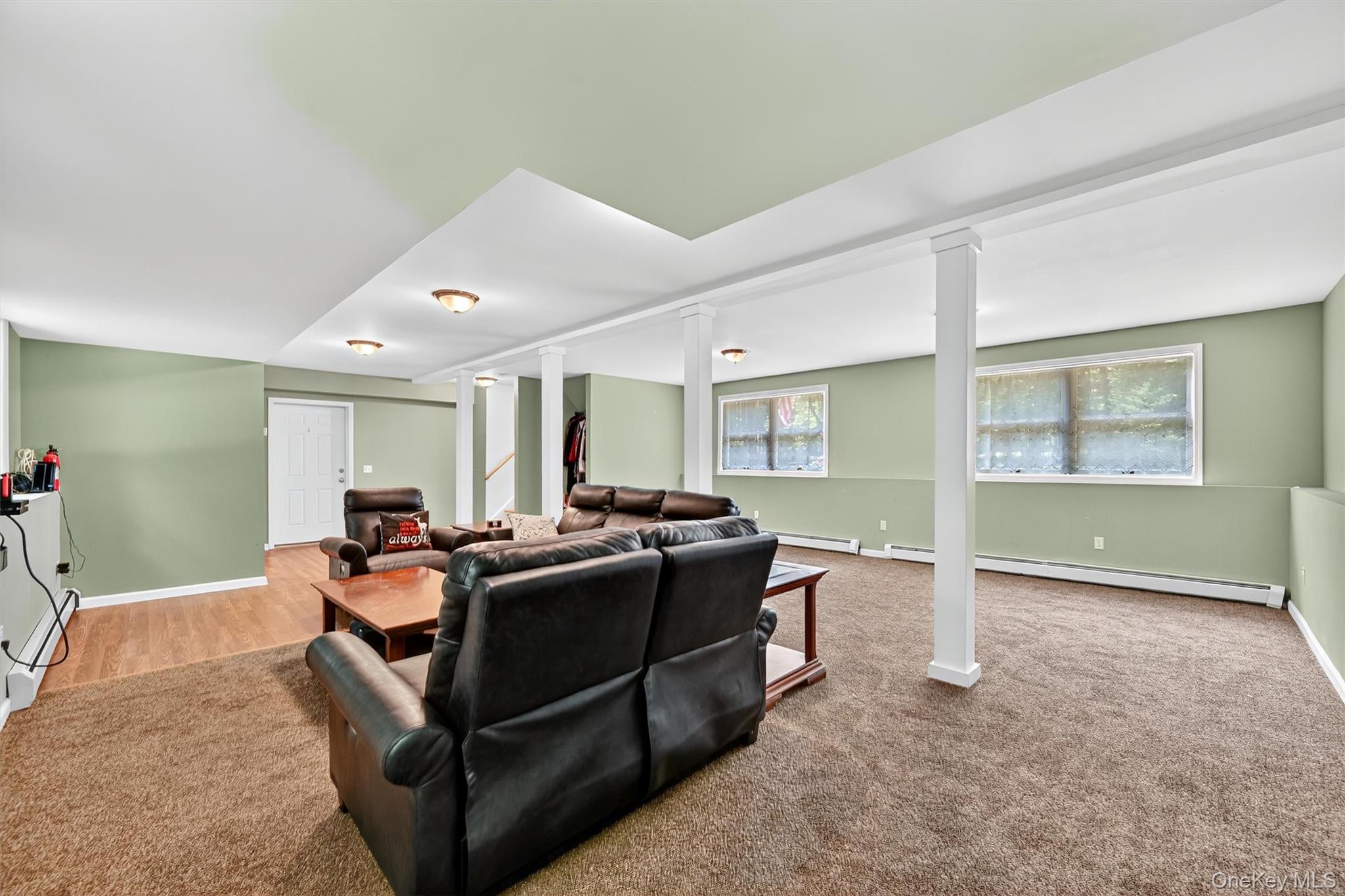 6 Tice Lane, Middletown, NY 10941