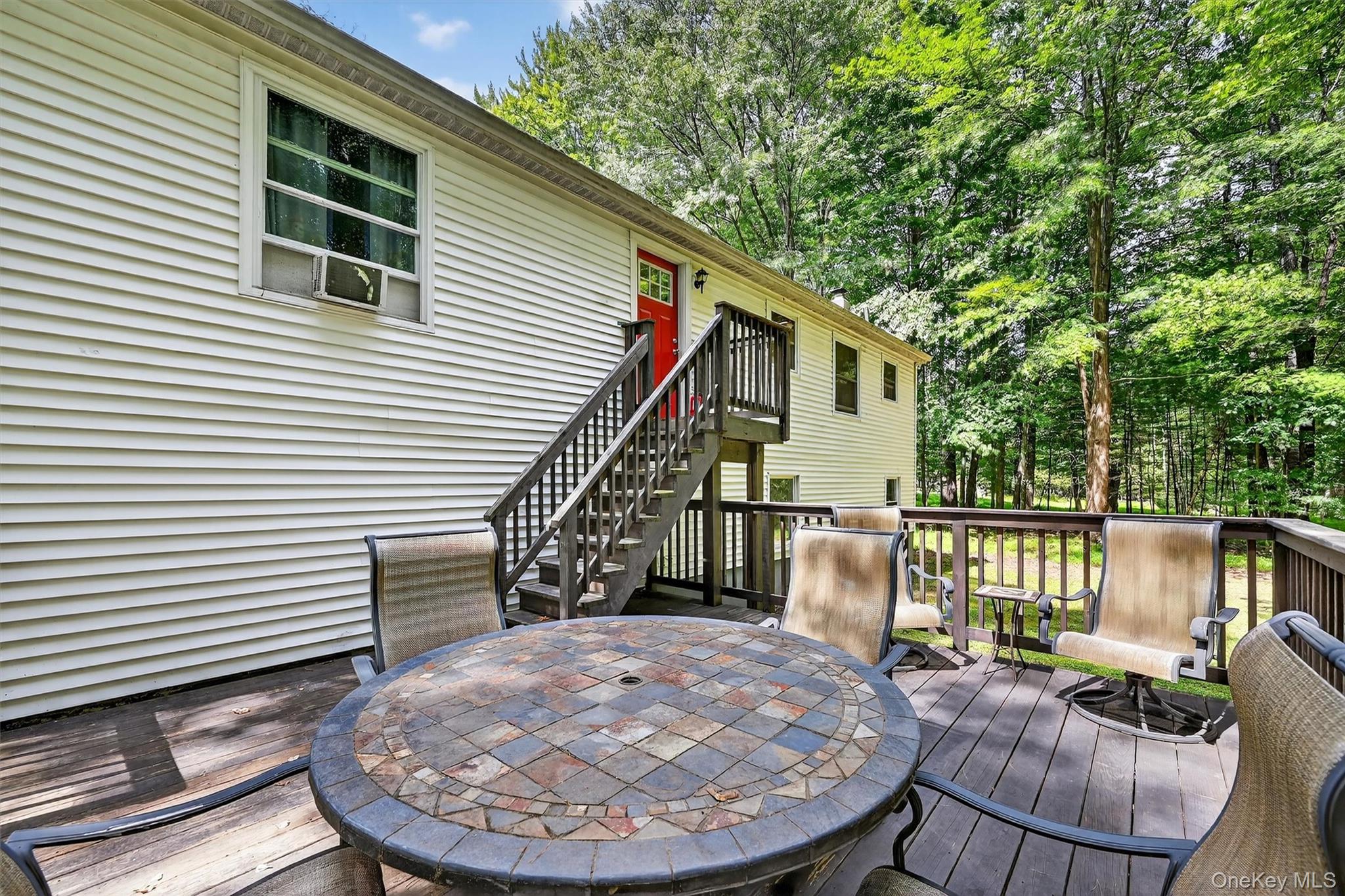 6 Tice Lane, Middletown, NY 10941