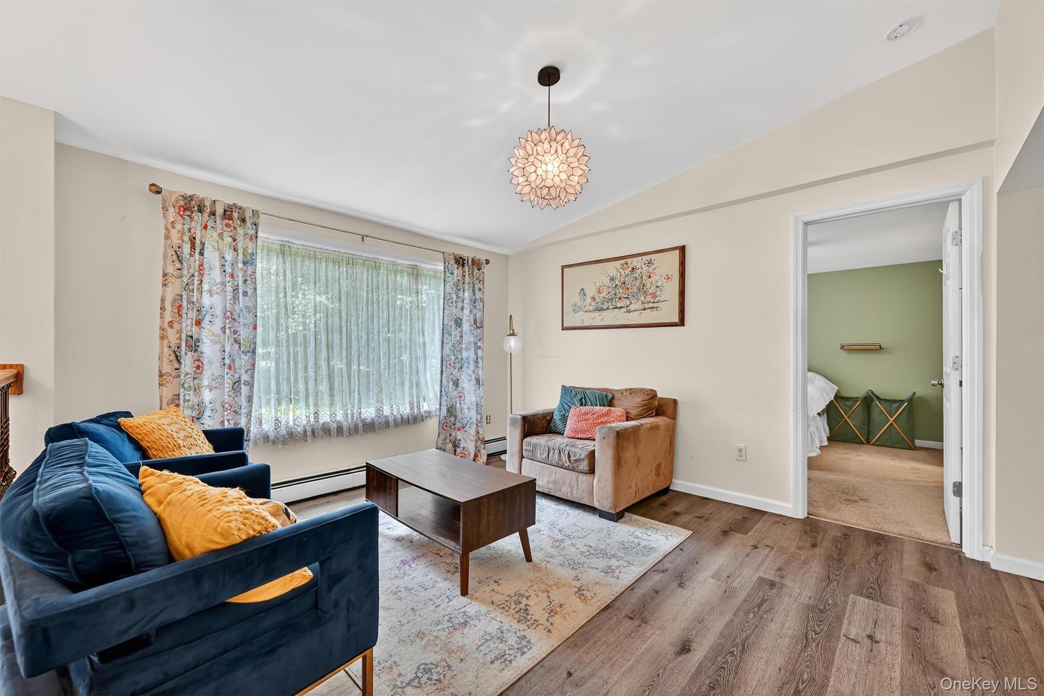 6 Tice Lane, Middletown, NY 10941