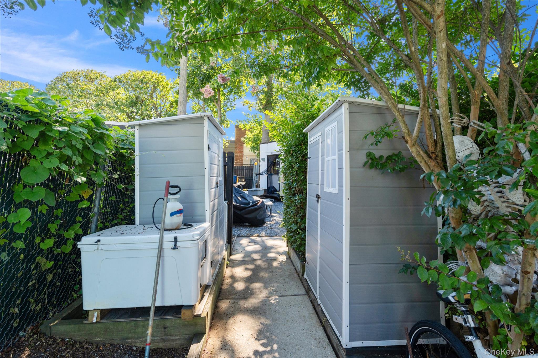 20 Ackerson Street, Bay Shore, NY 11706