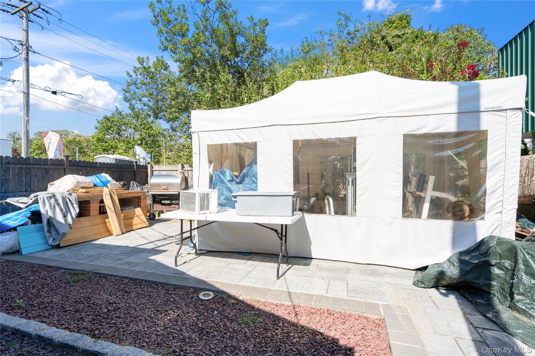 20 Ackerson Street, Bay Shore, NY 11706