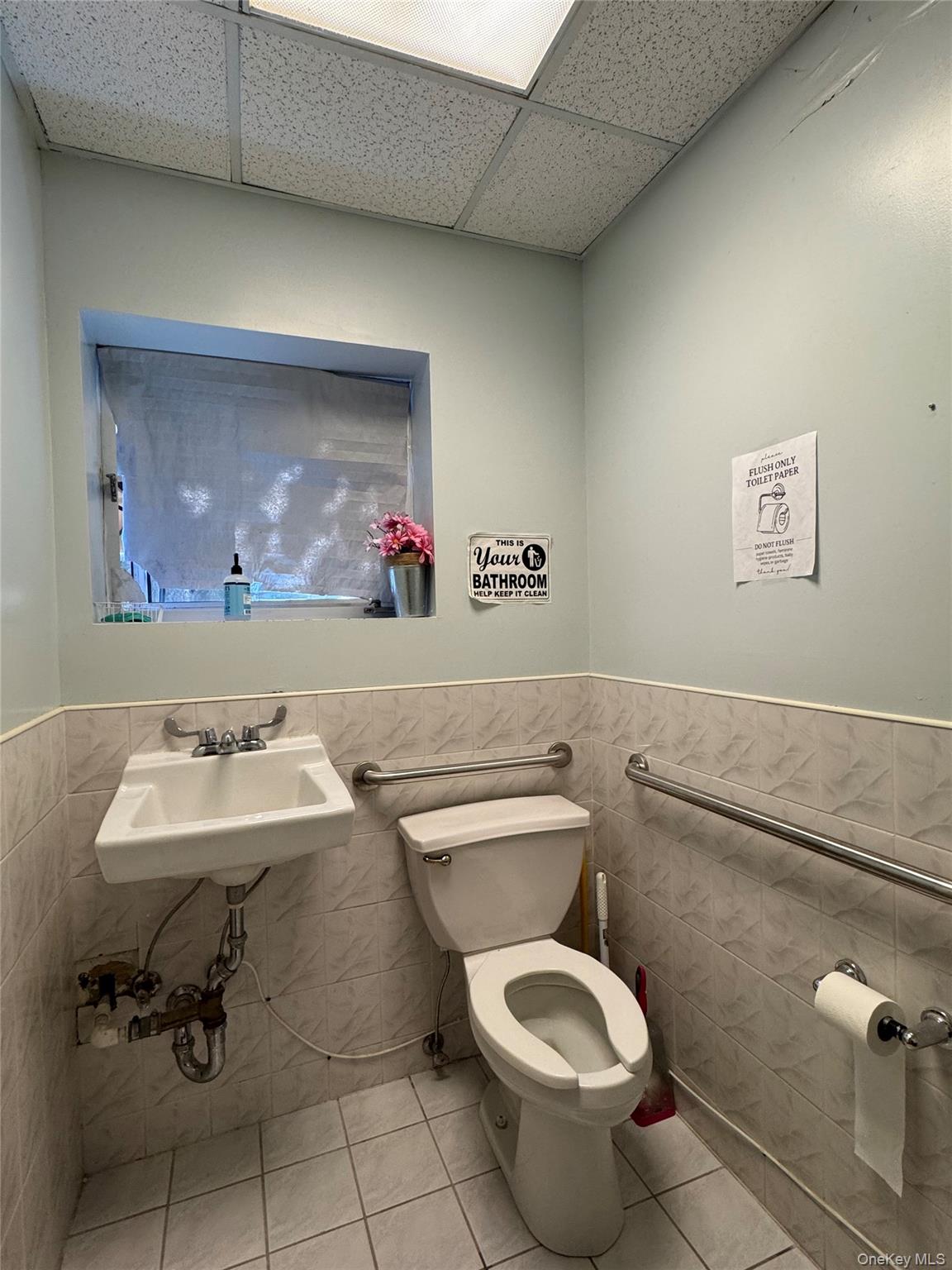 55-19 69th Street # 1st Floor, Maspeth, NY 11378