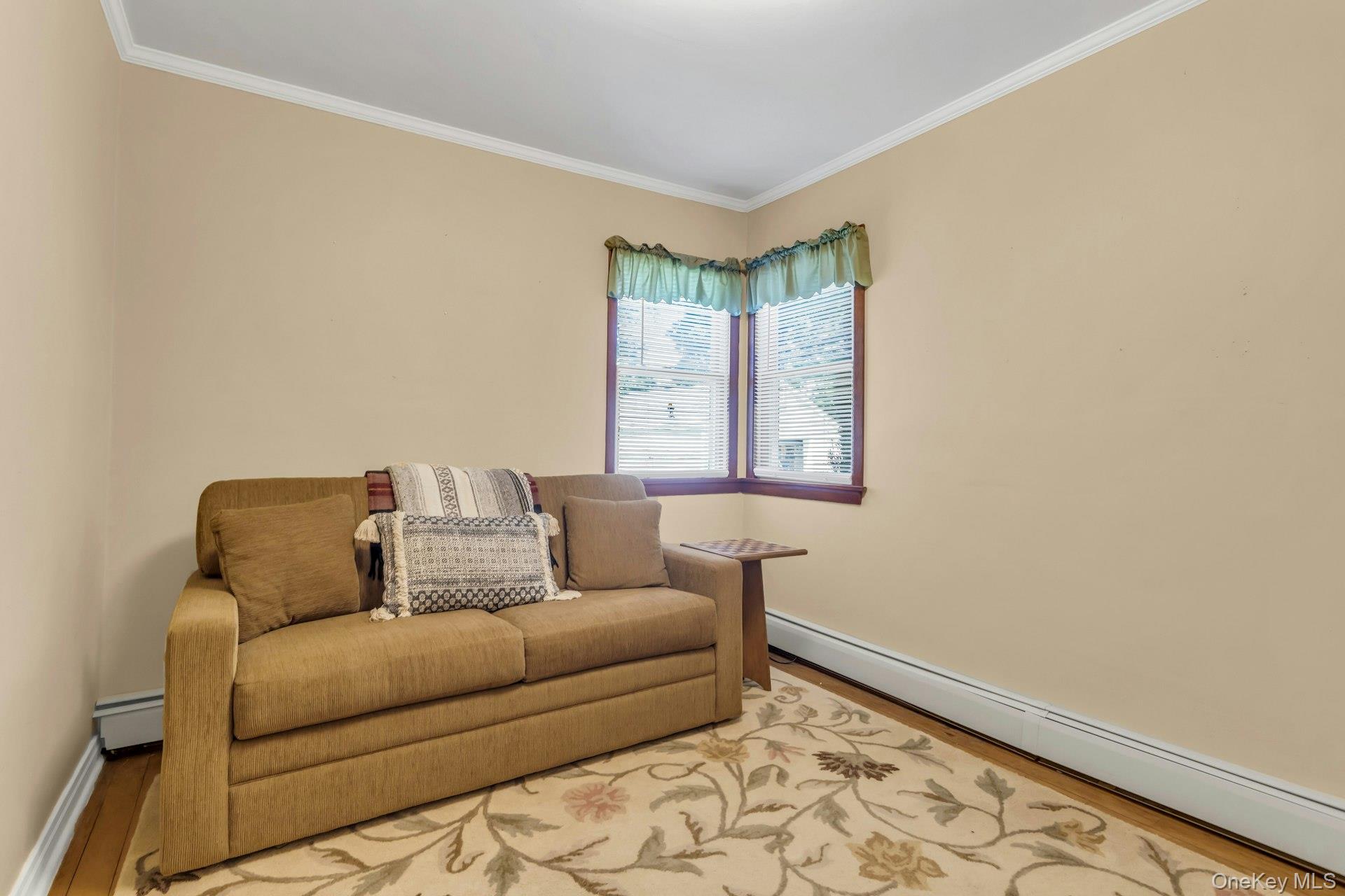 19 Timber Road, Glen Cove, NY 11542