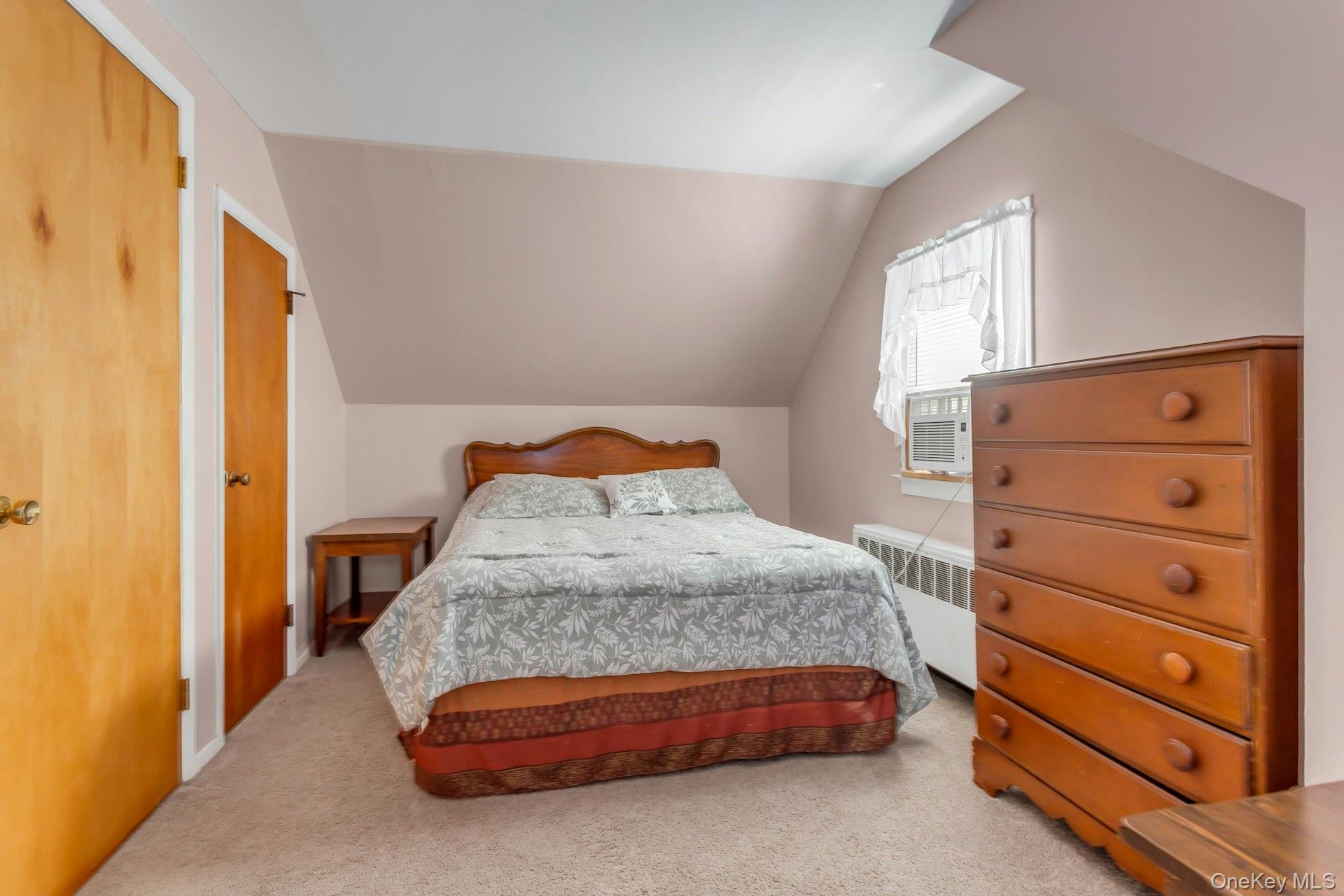 19 Timber Road, Glen Cove, NY 11542