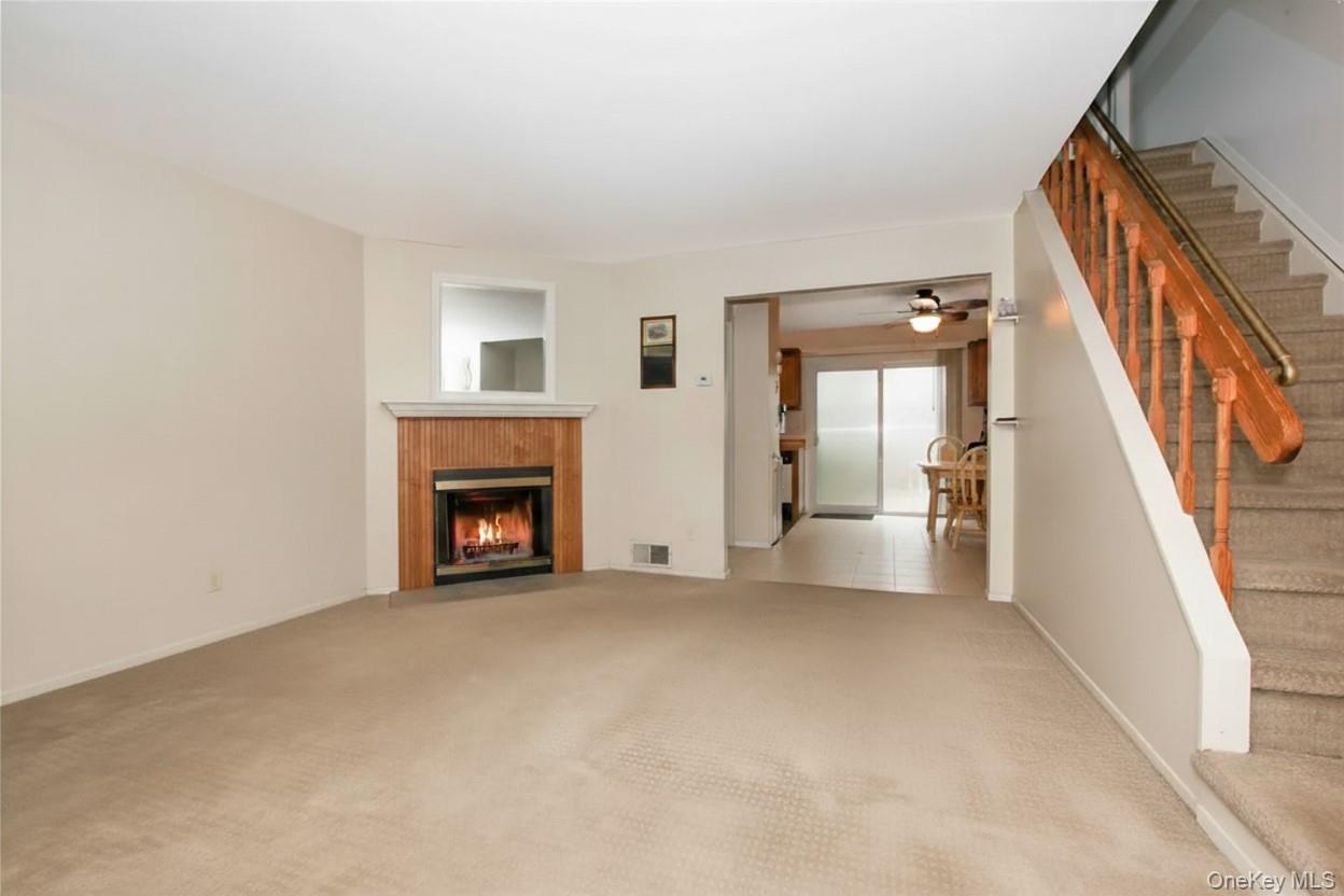 14 Franklin Commons, Yaphank, NY 11980