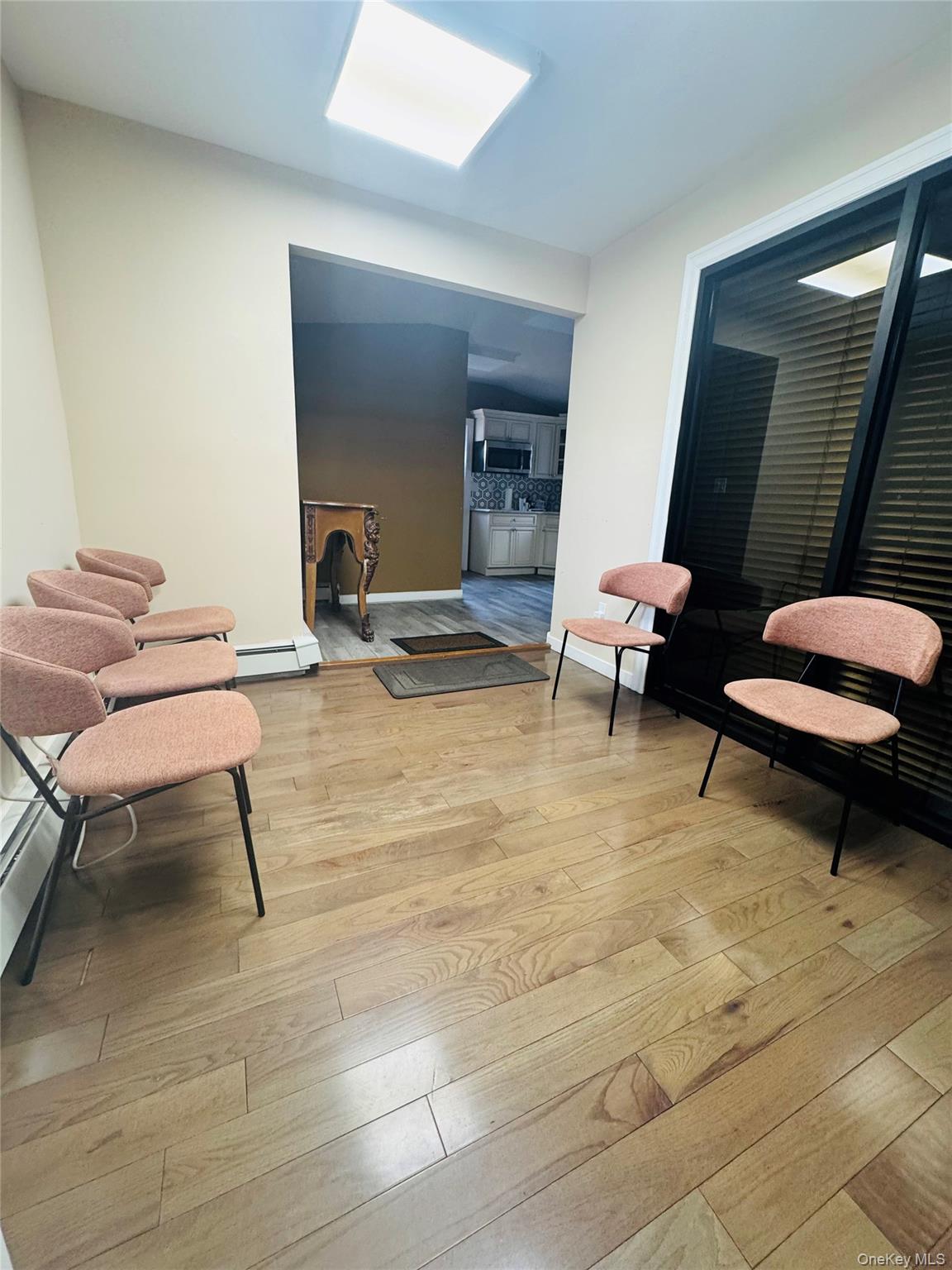 43 W Columbia Street, Hempstead, NY 11550