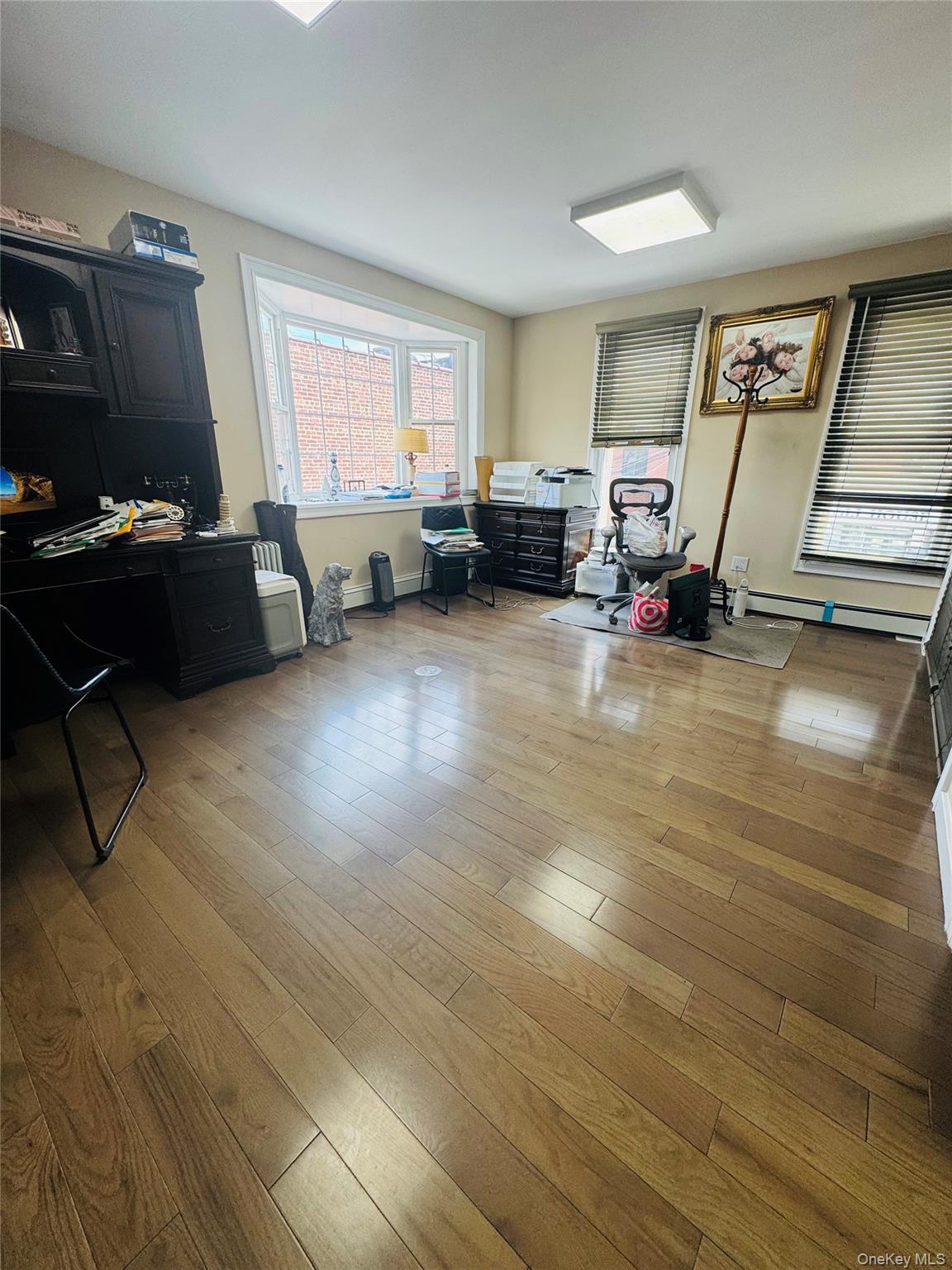 43 W Columbia Street, Hempstead, NY 11550