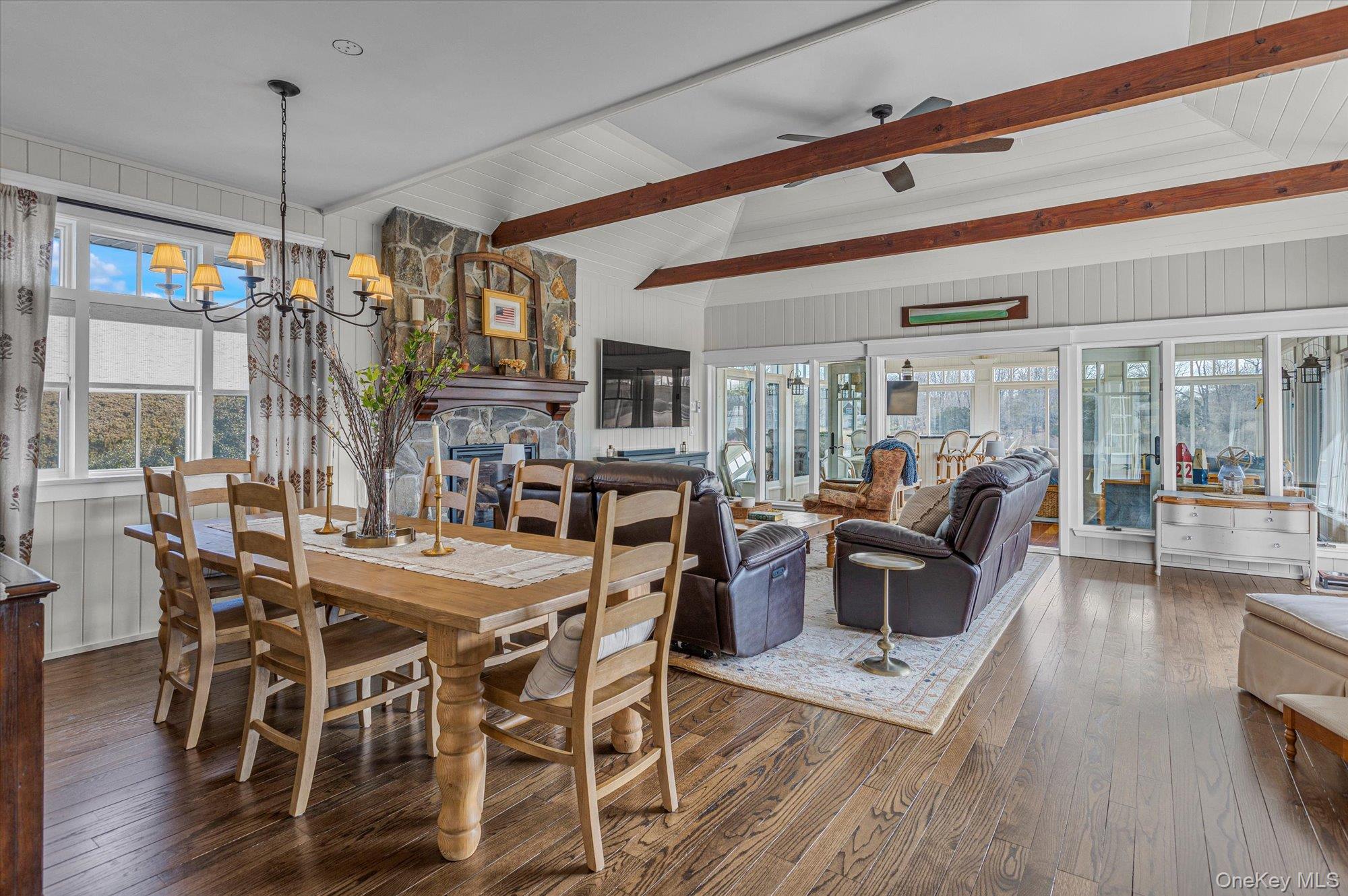 67 Lake Avenue, Center Moriches, NY 11934