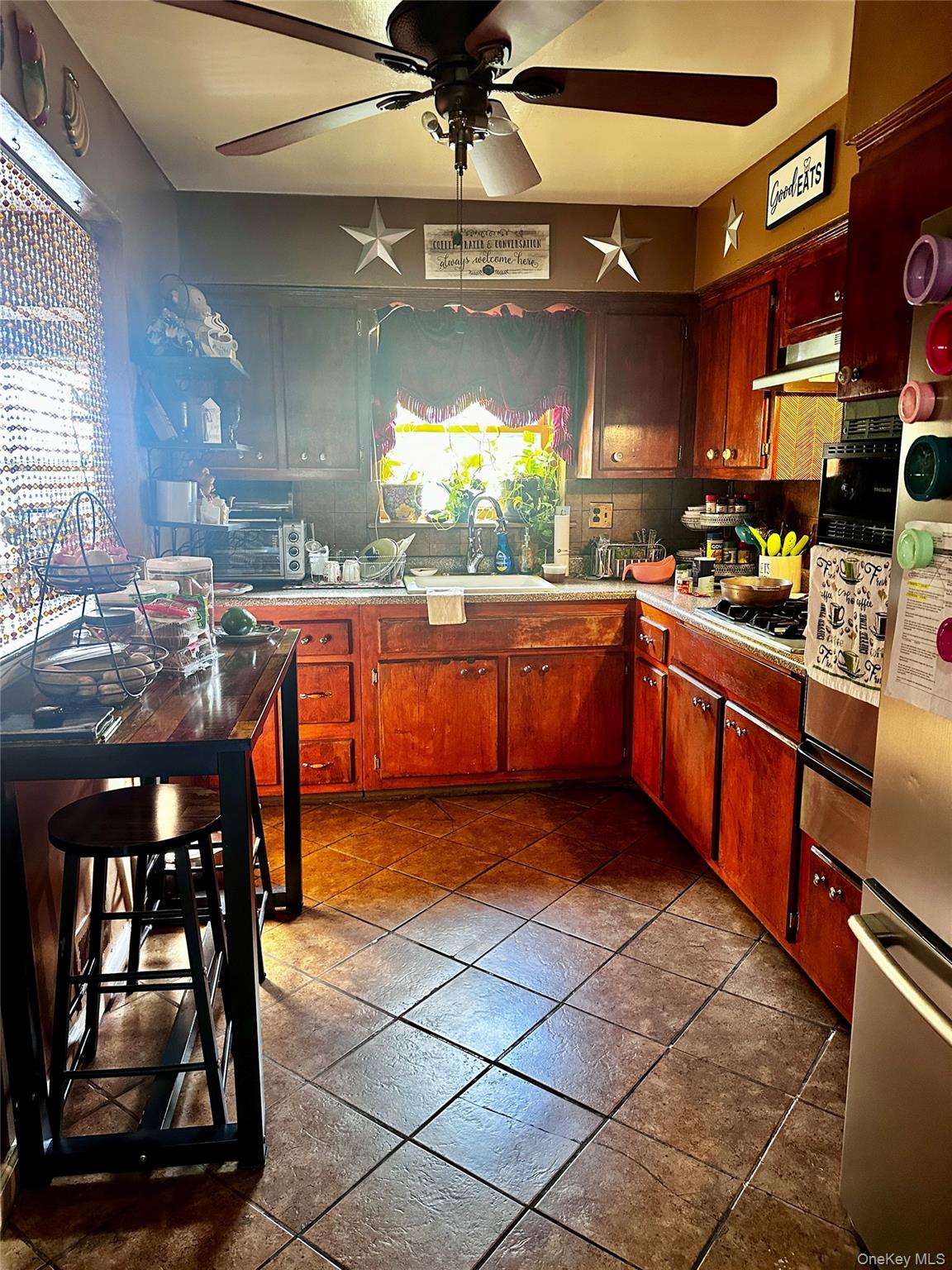 2286 Lacombe Avenue, Bronx, NY 10473