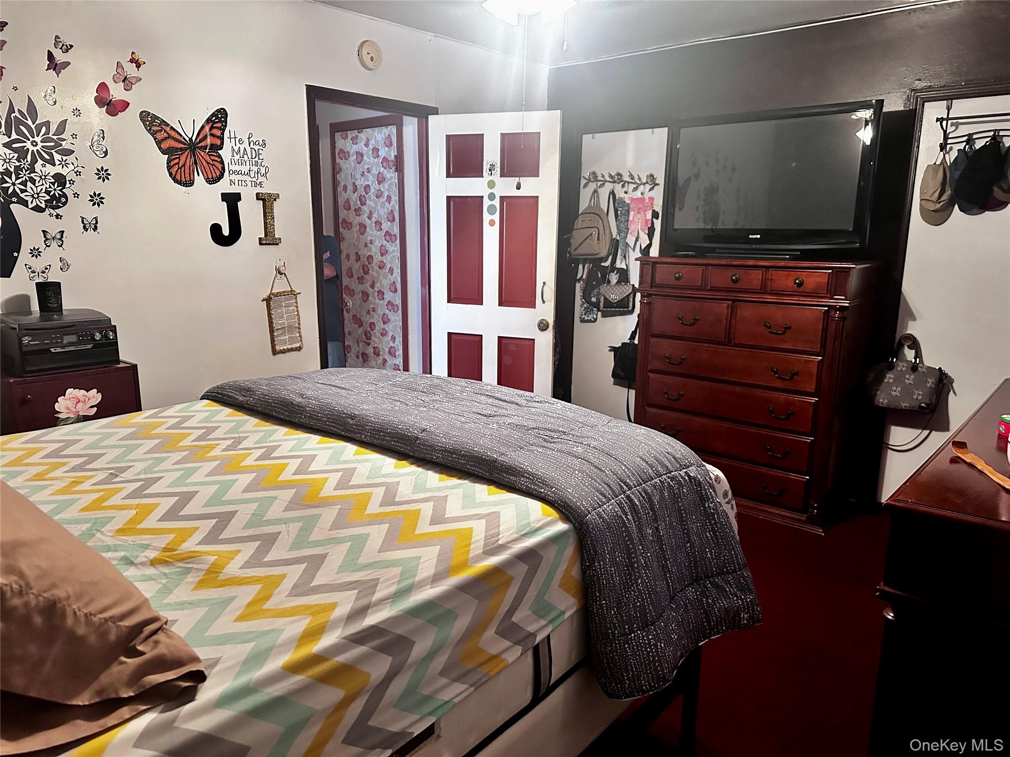 2286 Lacombe Avenue, Bronx, NY 10473