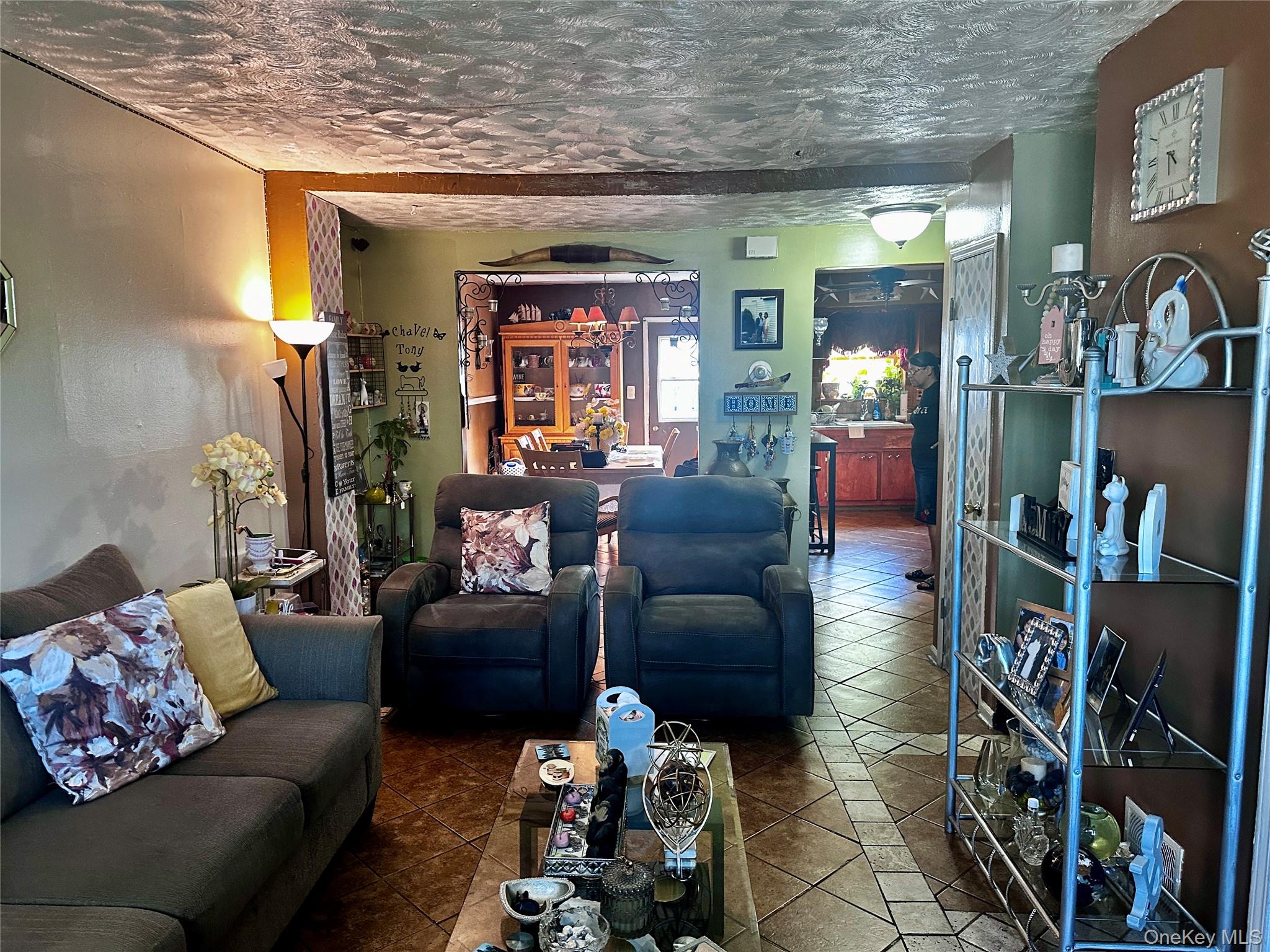 2286 Lacombe Avenue, Bronx, NY 10473