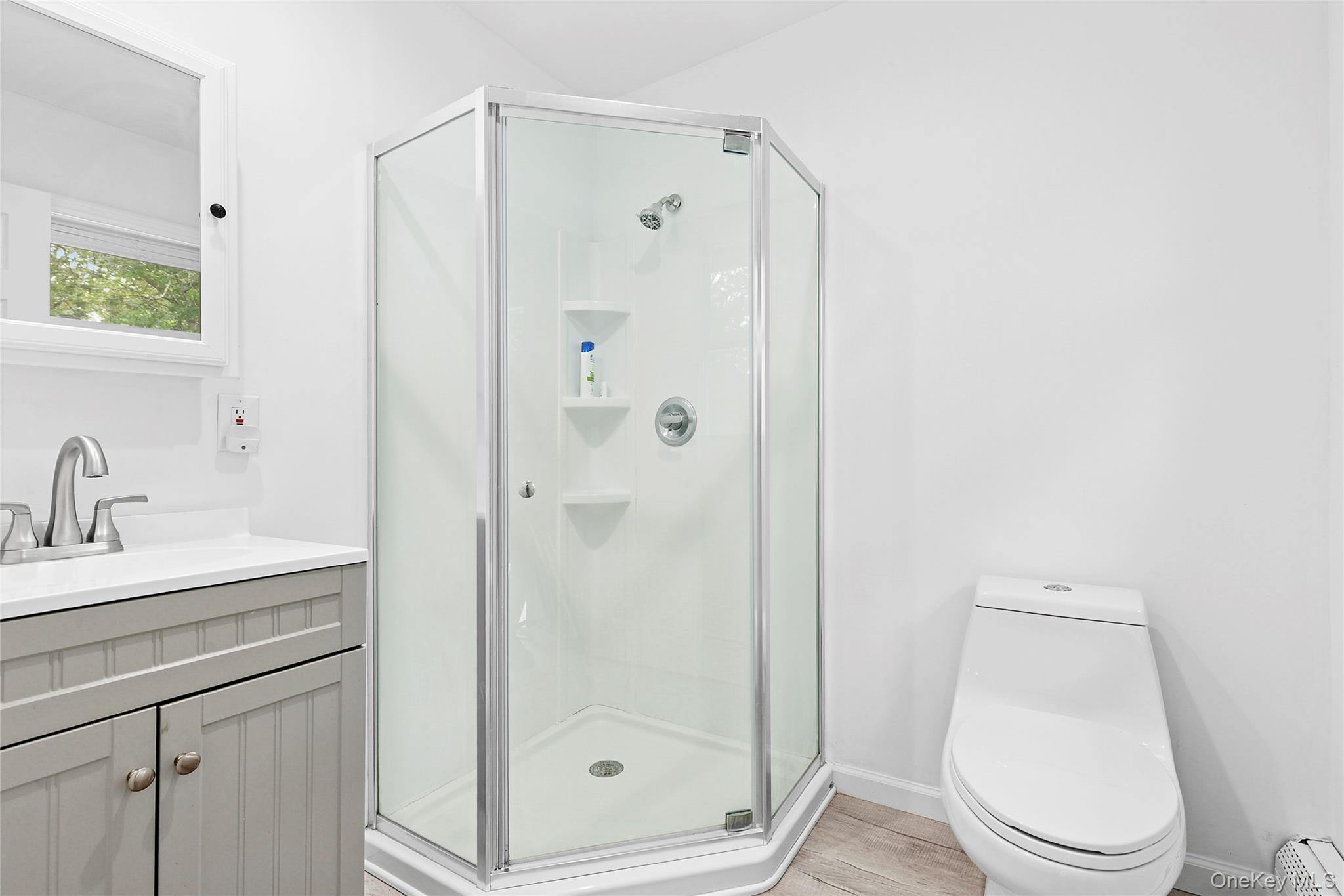 29 Linda Avenue, Aquebogue, NY 11931