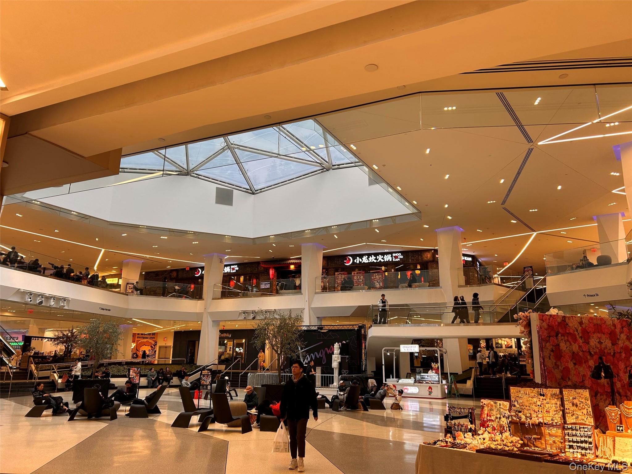 133-33 39th Avenue # G19, Flushing, NY 11354