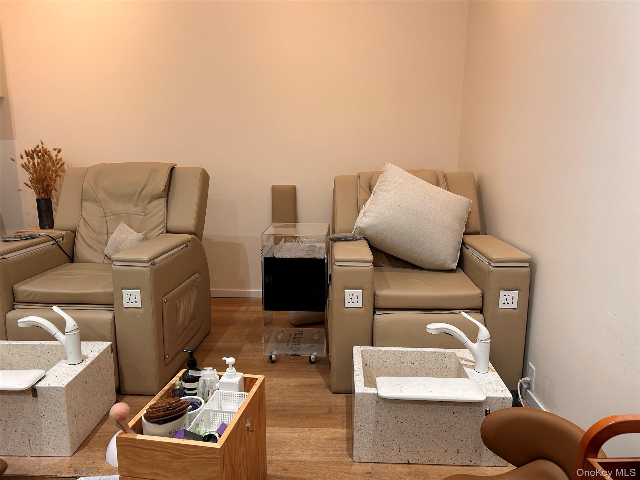 133-33 39th Avenue # G19, Flushing, NY 11354