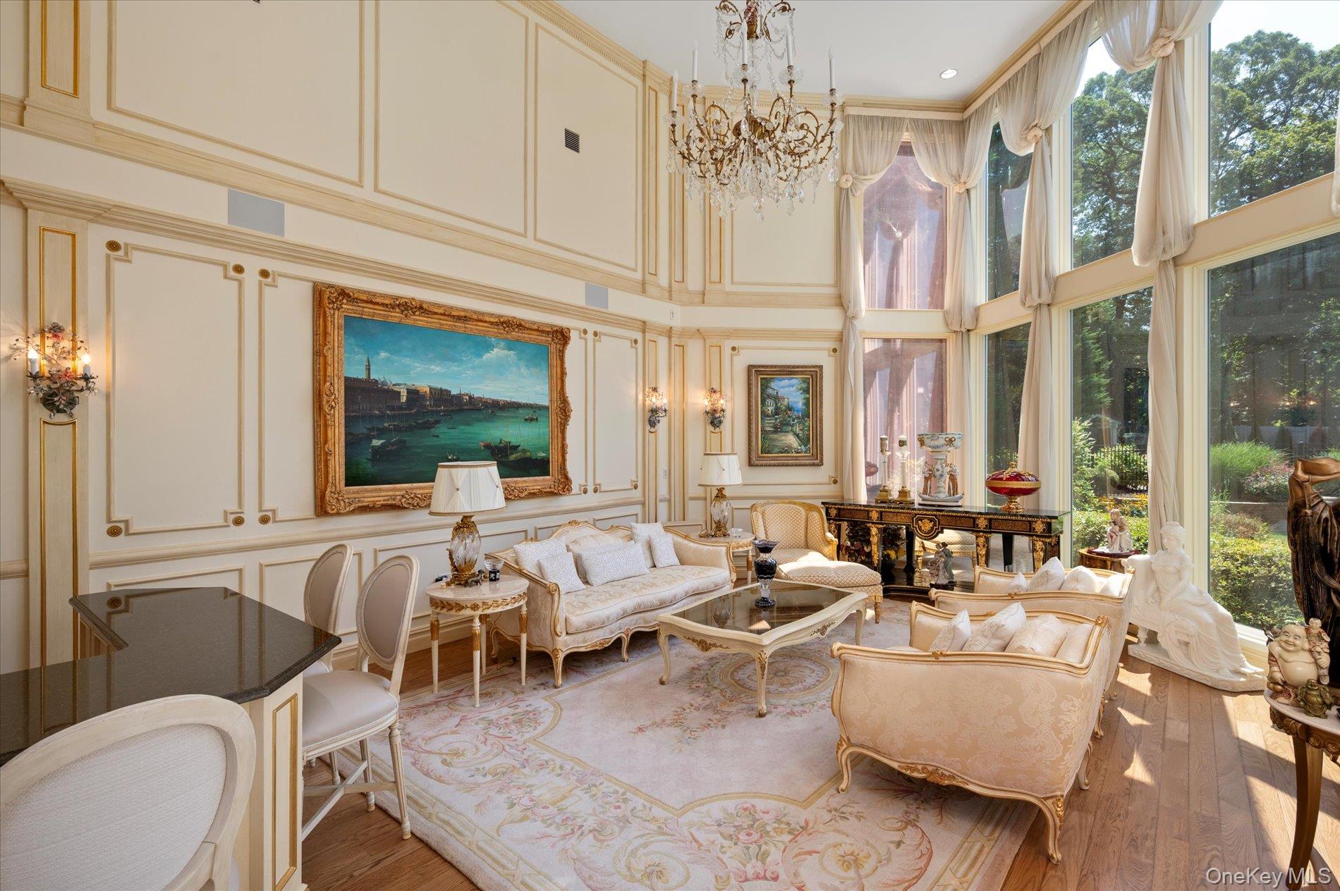 9 Scenic View Court, Dix Hills, NY 11746