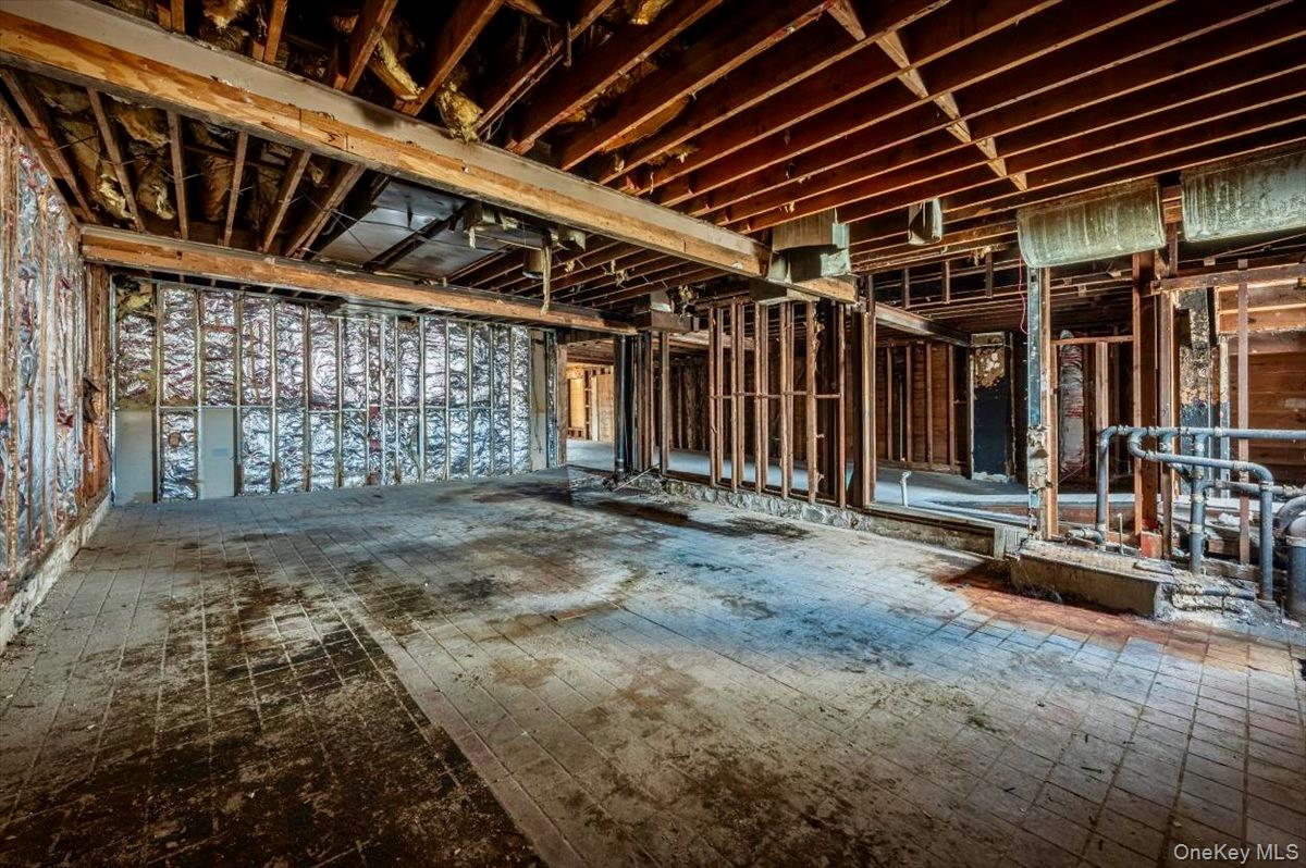 107-109 Broadway # 107, Hicksville, NY 11801