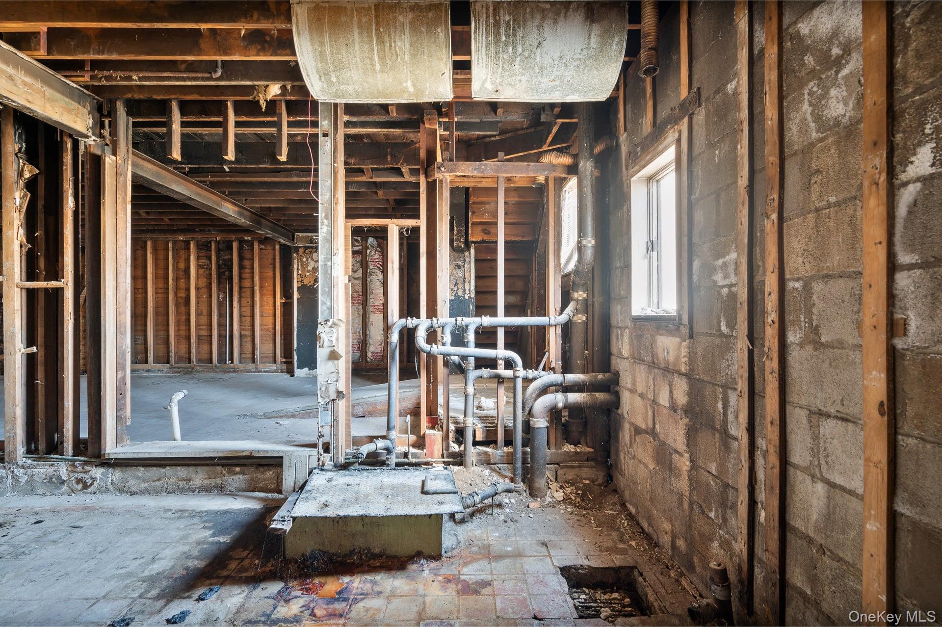 107-109 Broadway # 107, Hicksville, NY 11801