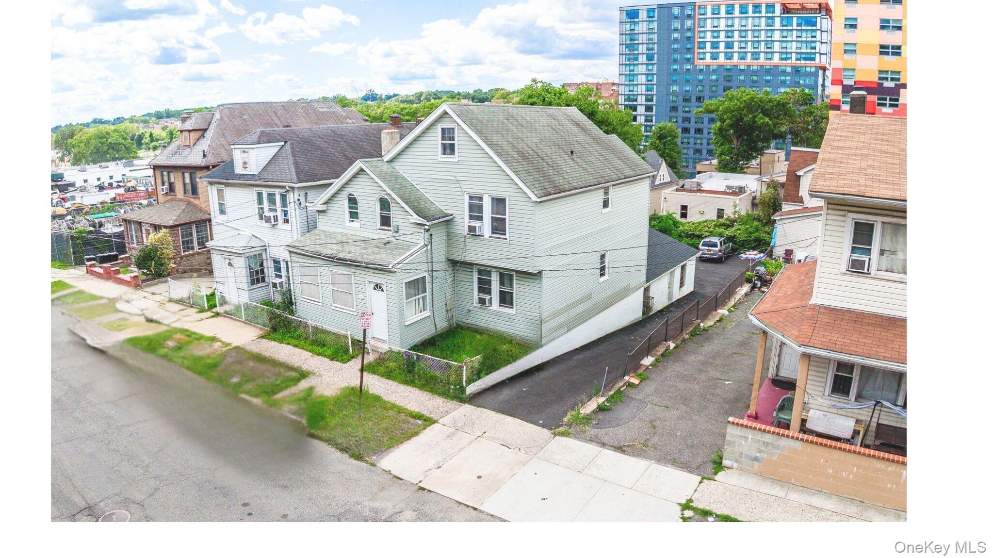 14 S Terrace Avenue, Mount Vernon, NY 10550