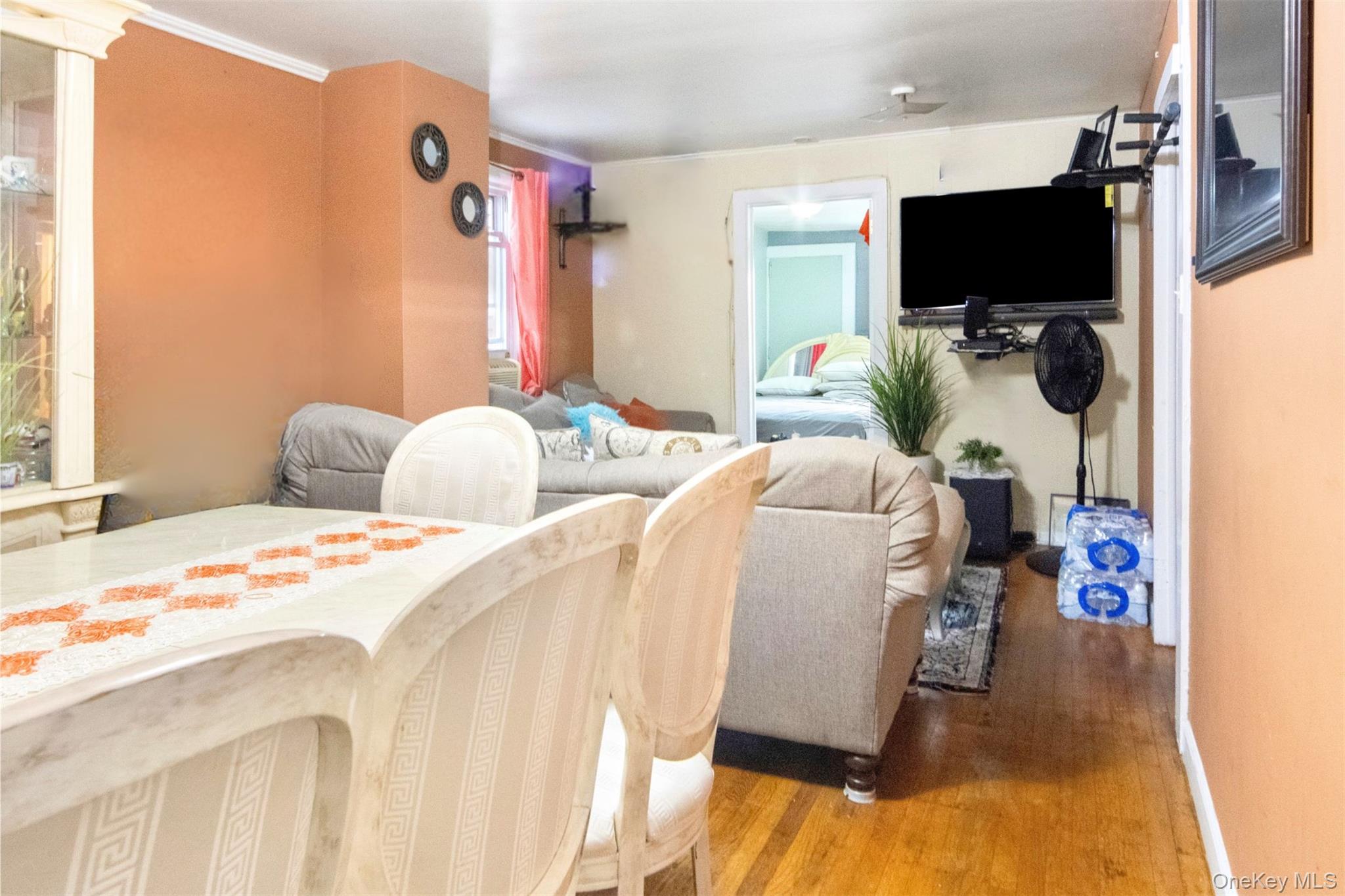 14 S Terrace Avenue, Mount Vernon, NY 10550