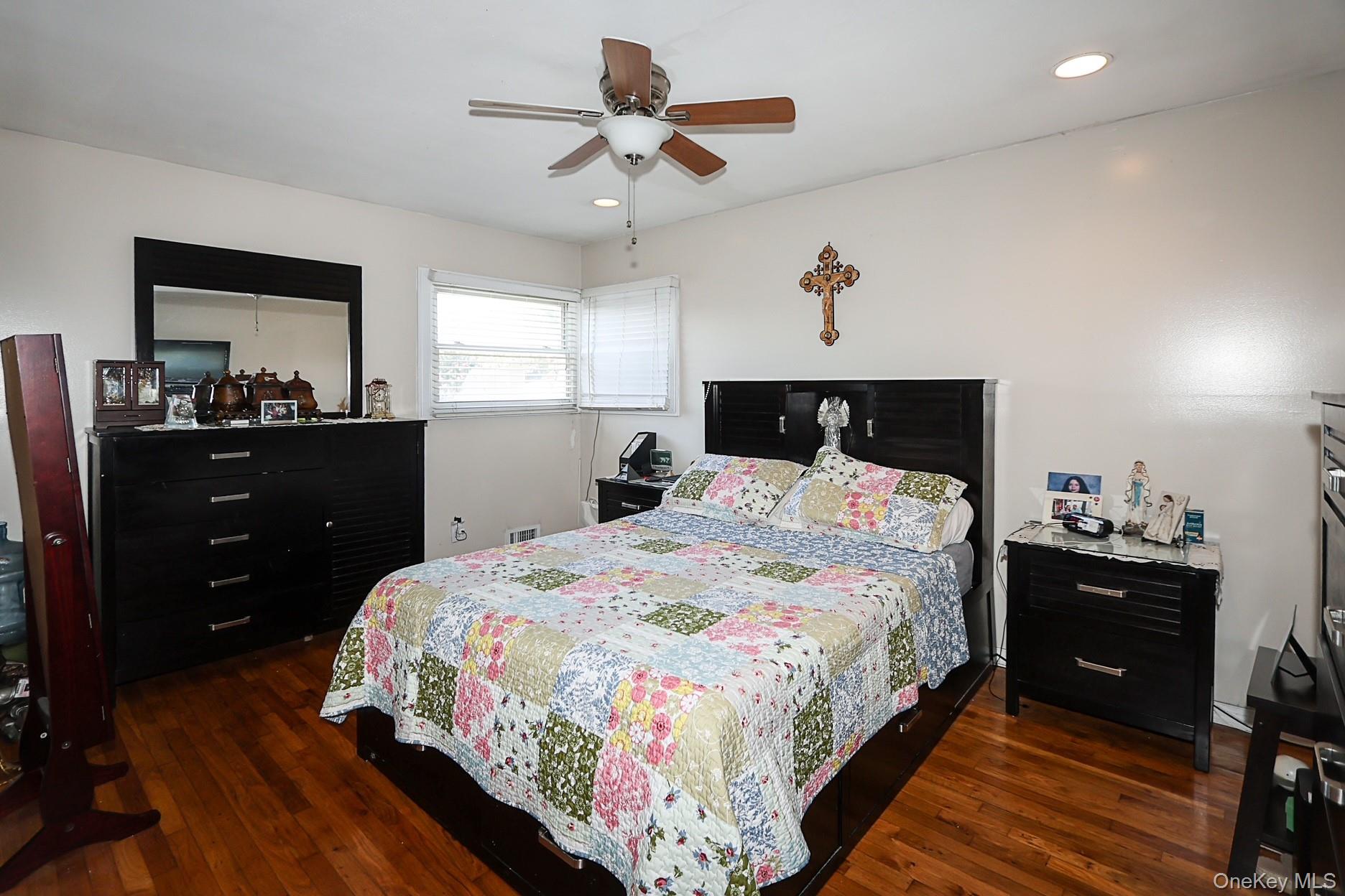 60 Voorhis Drive, Brentwood, NY 11717