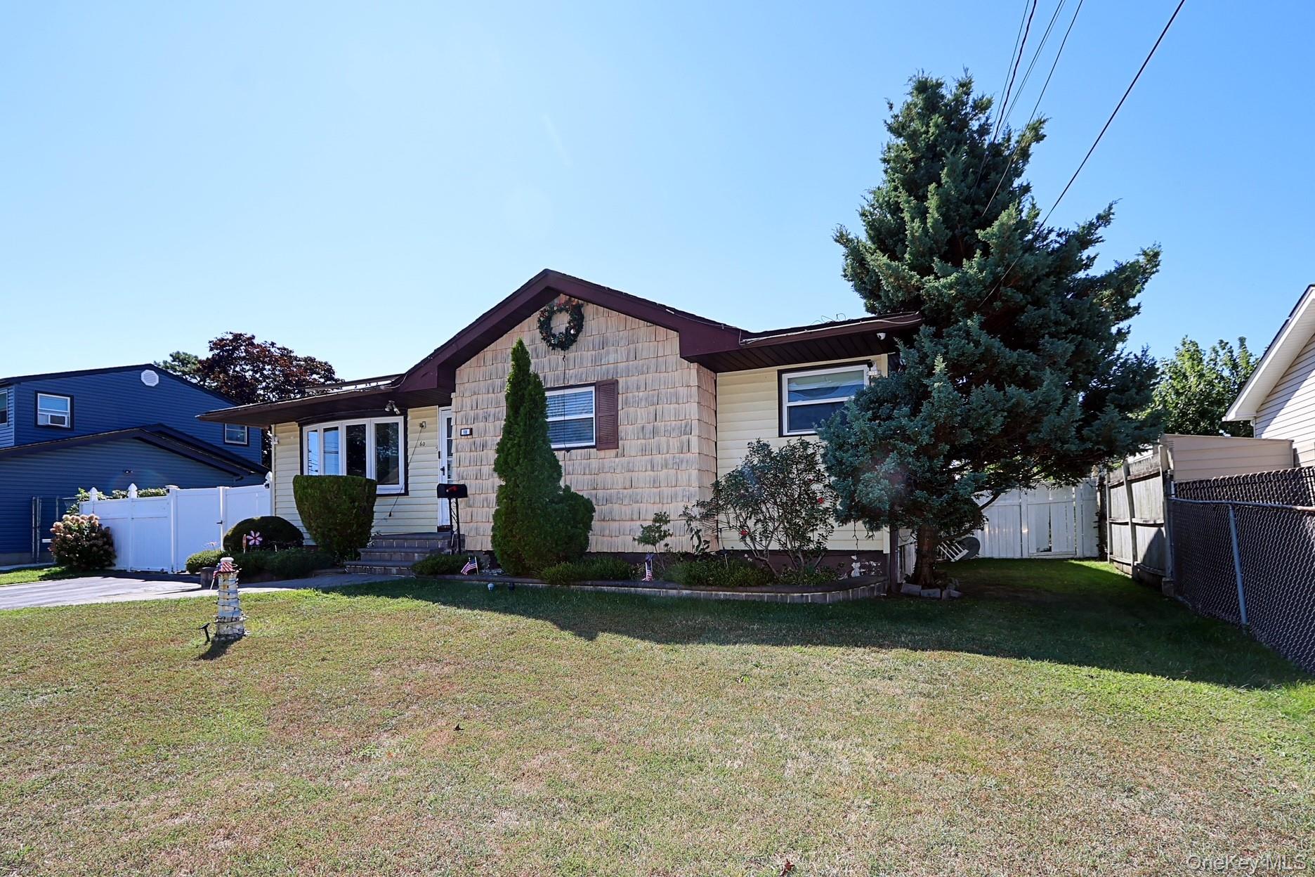 60 Voorhis Drive, Brentwood, NY 11717