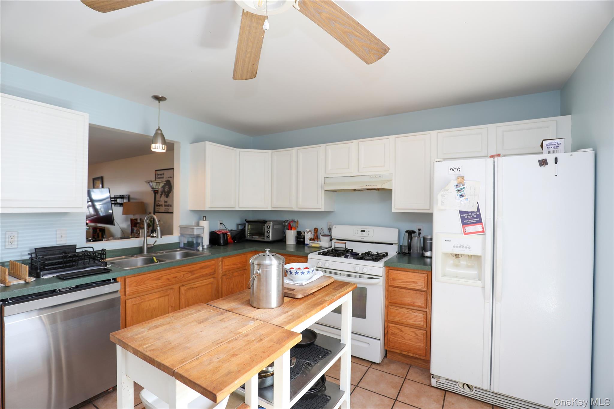 58 Vanburen Street, Kingston, NY 12401