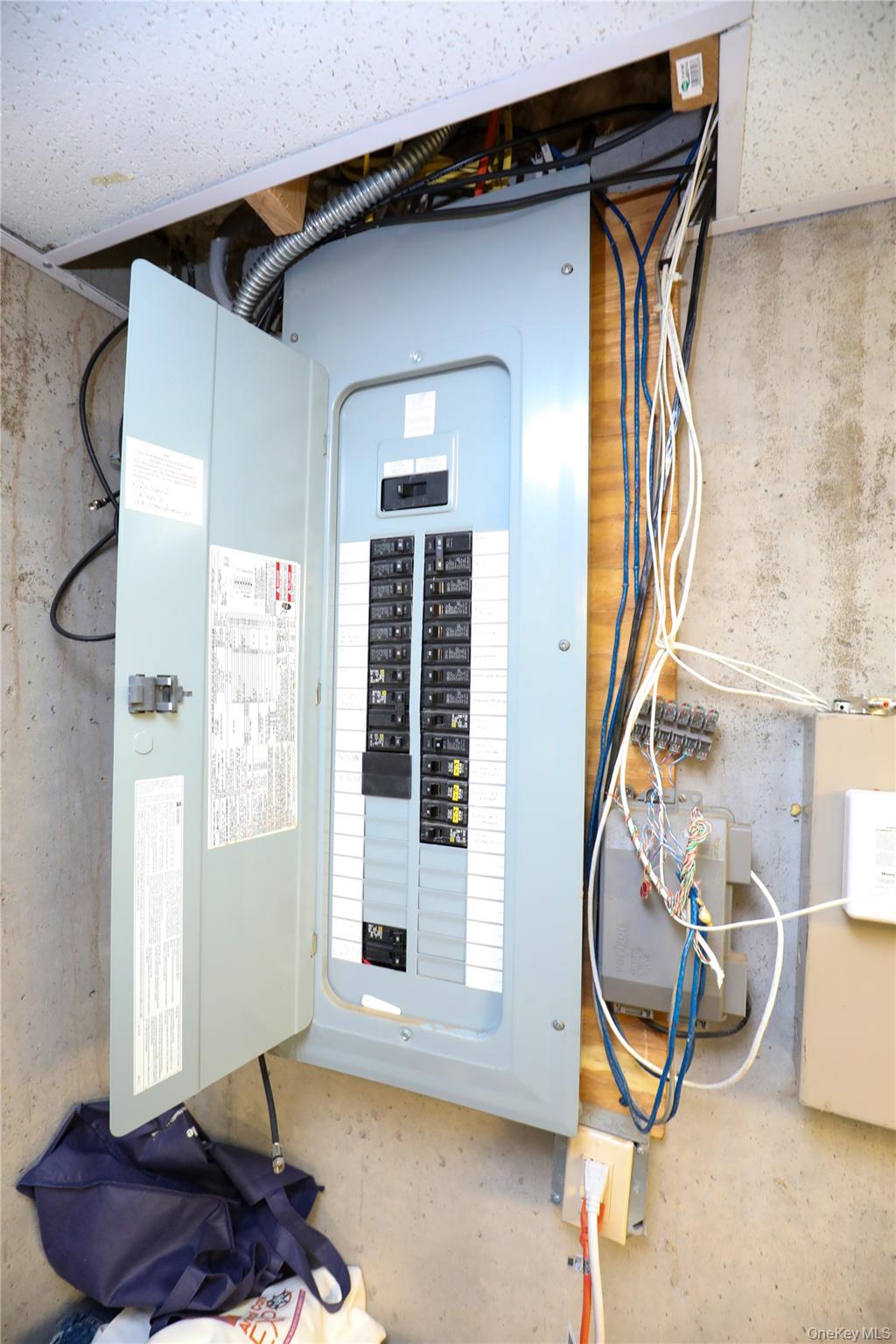 58 Vanburen Street, Kingston, NY 12401