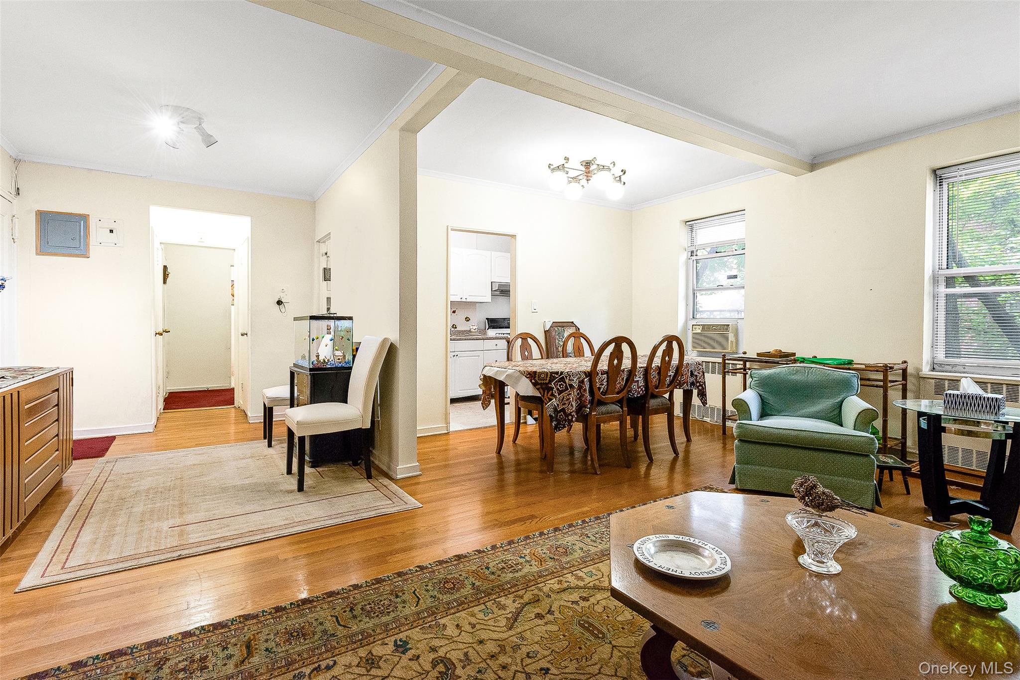 67-66 108th Street # D43, Forest Hills, NY 11375