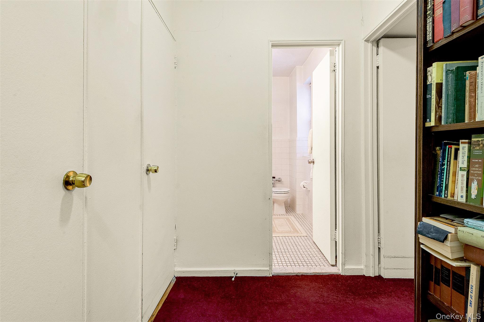 67-66 108th Street # D43, Forest Hills, NY 11375