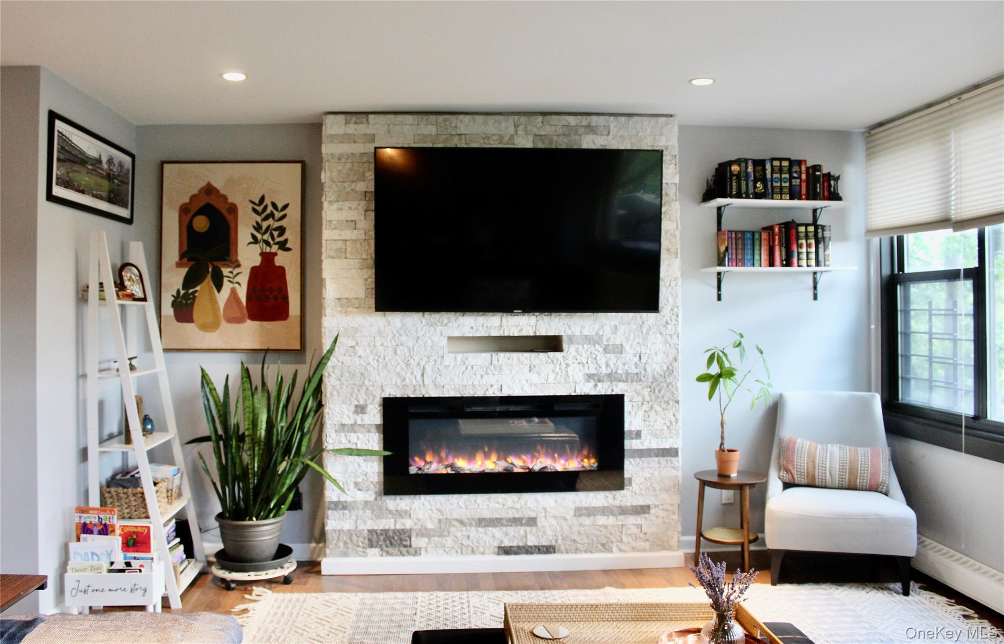 724 166th Street # 5D, Beechhurst, NY 11357