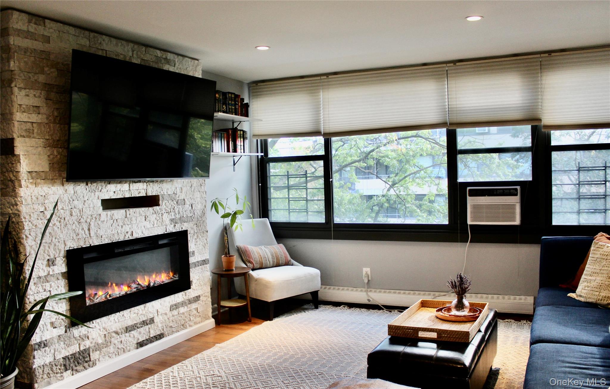 724 166th Street # 5D, Beechhurst, NY 11357