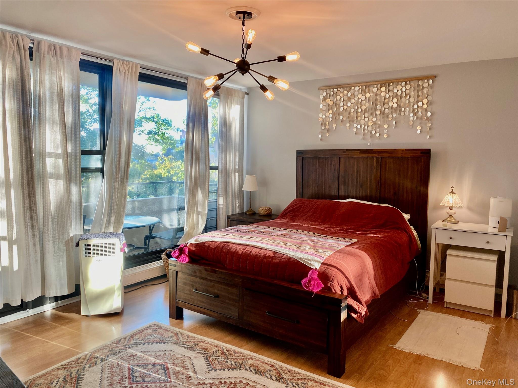 724 166th Street # 5D, Beechhurst, NY 11357